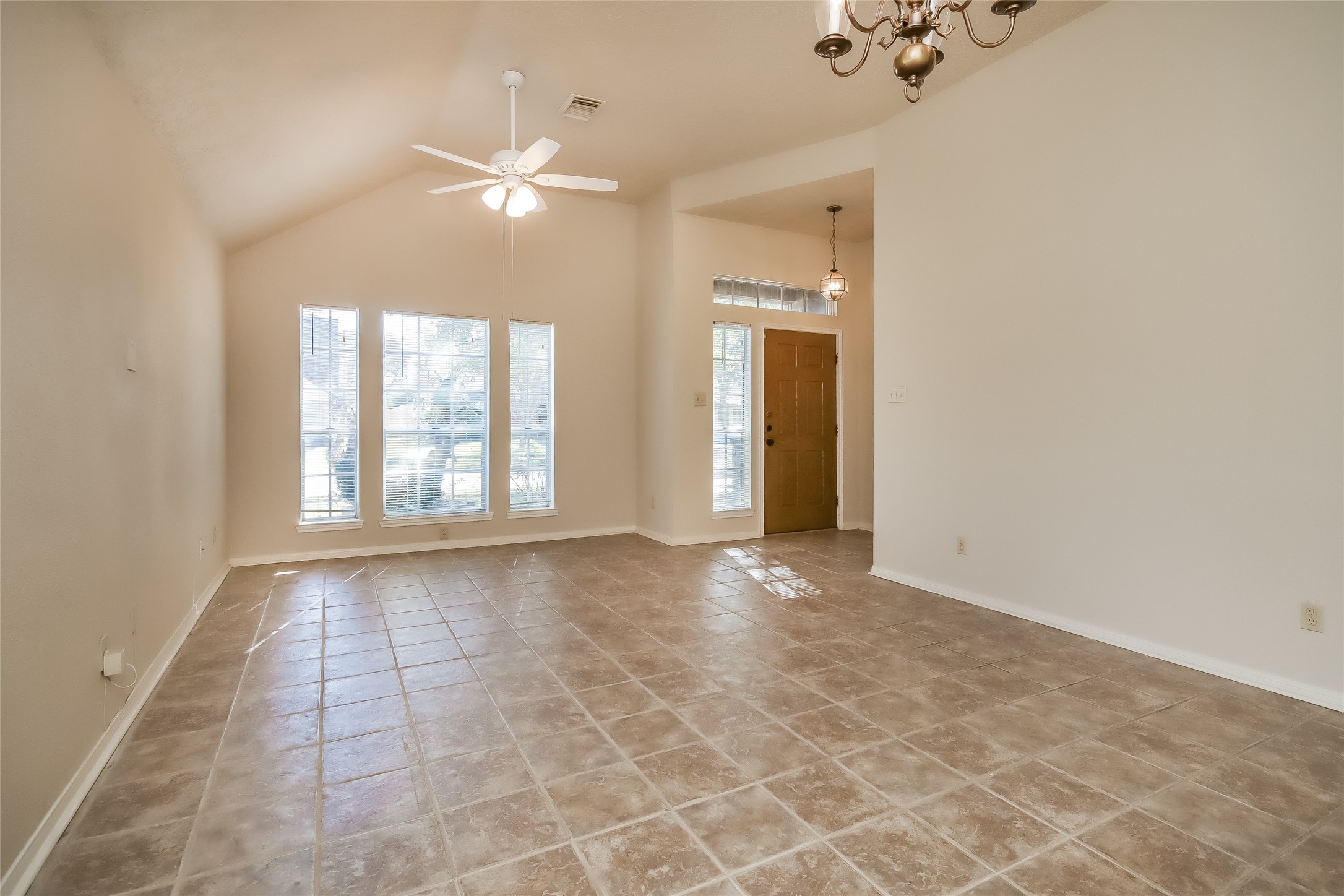 7327 Maple Walk Drive, Humble, TX 77346