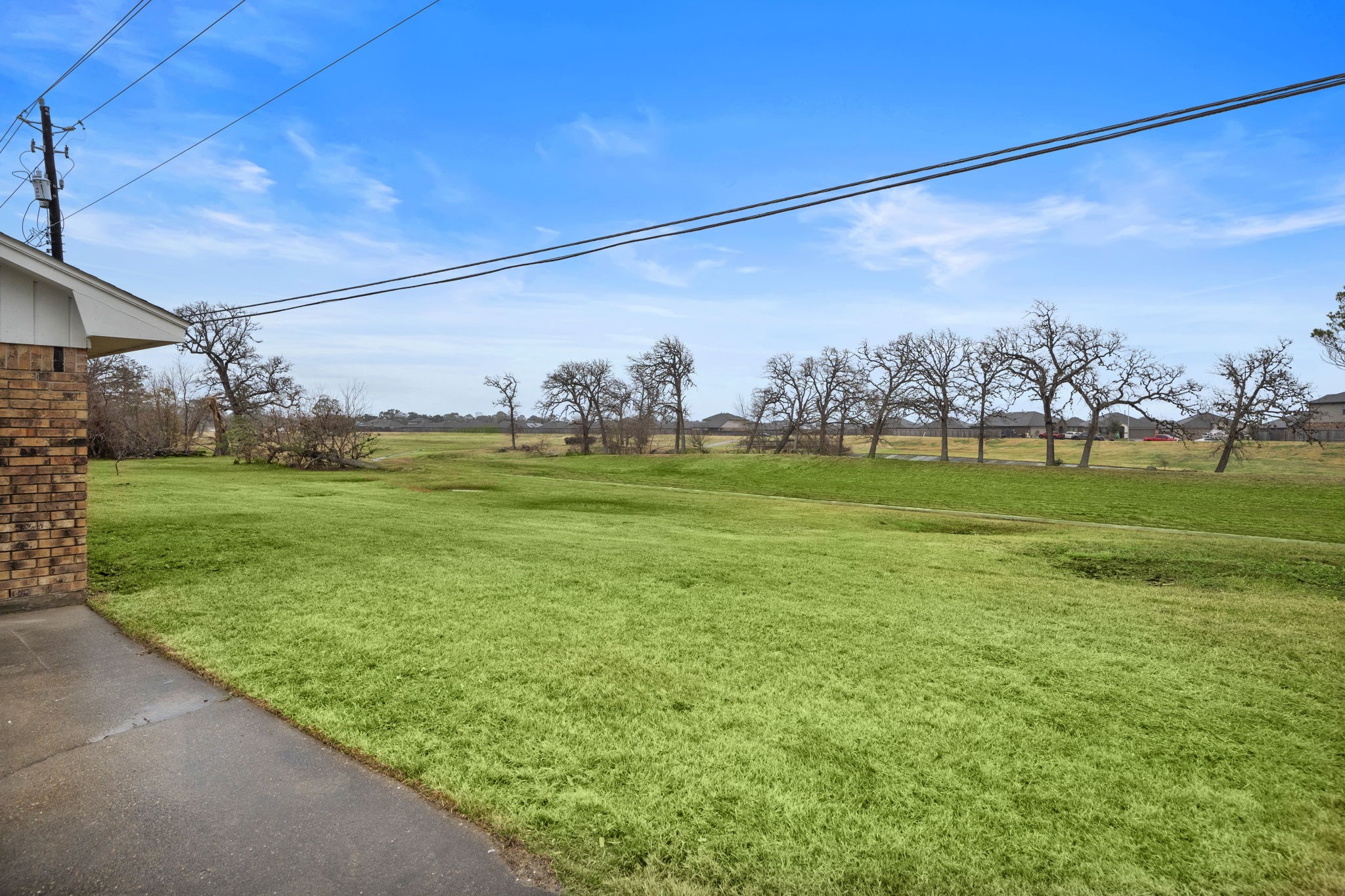 4912 Goose Creek Drive, Baytown, TX 77521