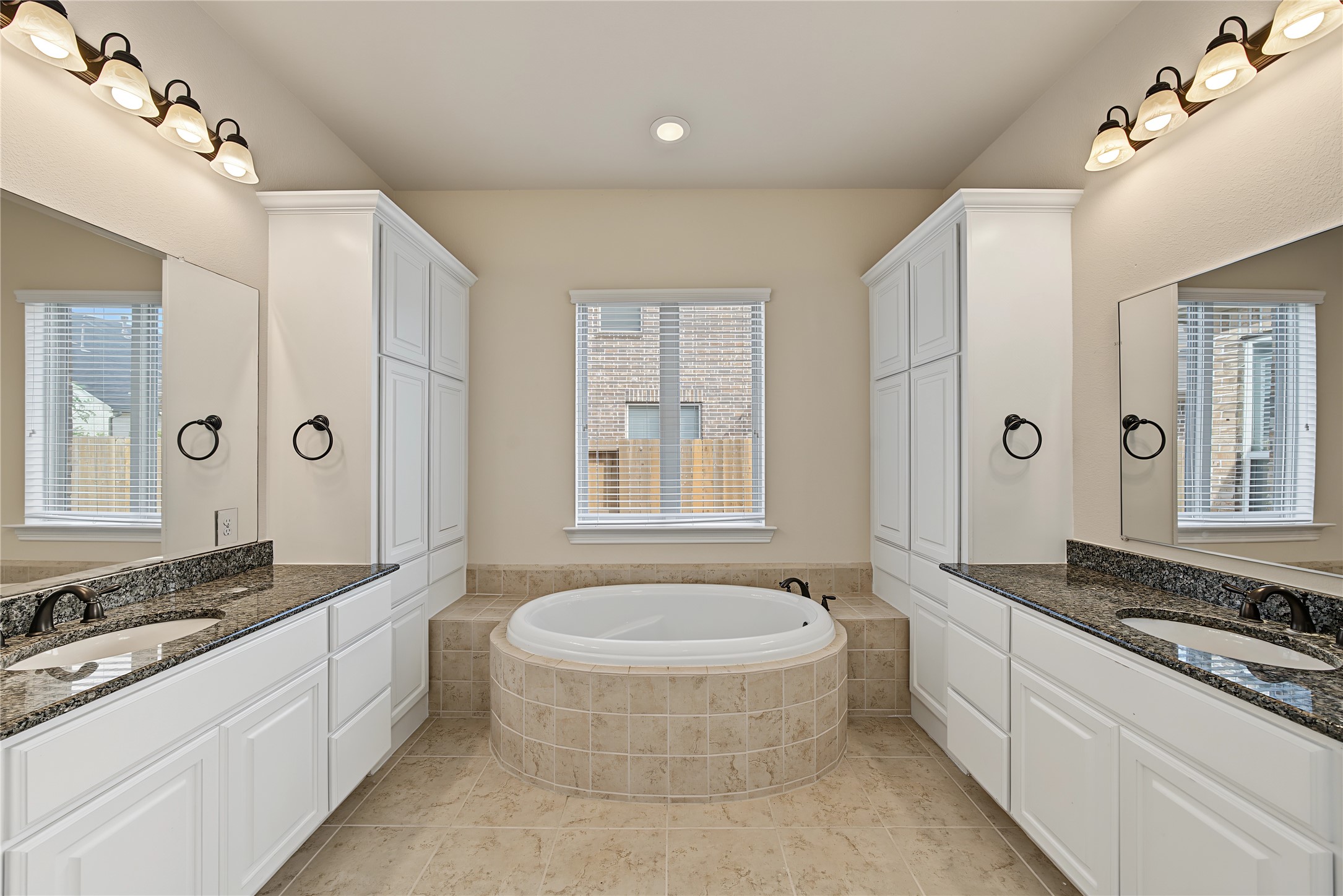 4226 Pebble Heights Lane, Sugar Land, TX 77479