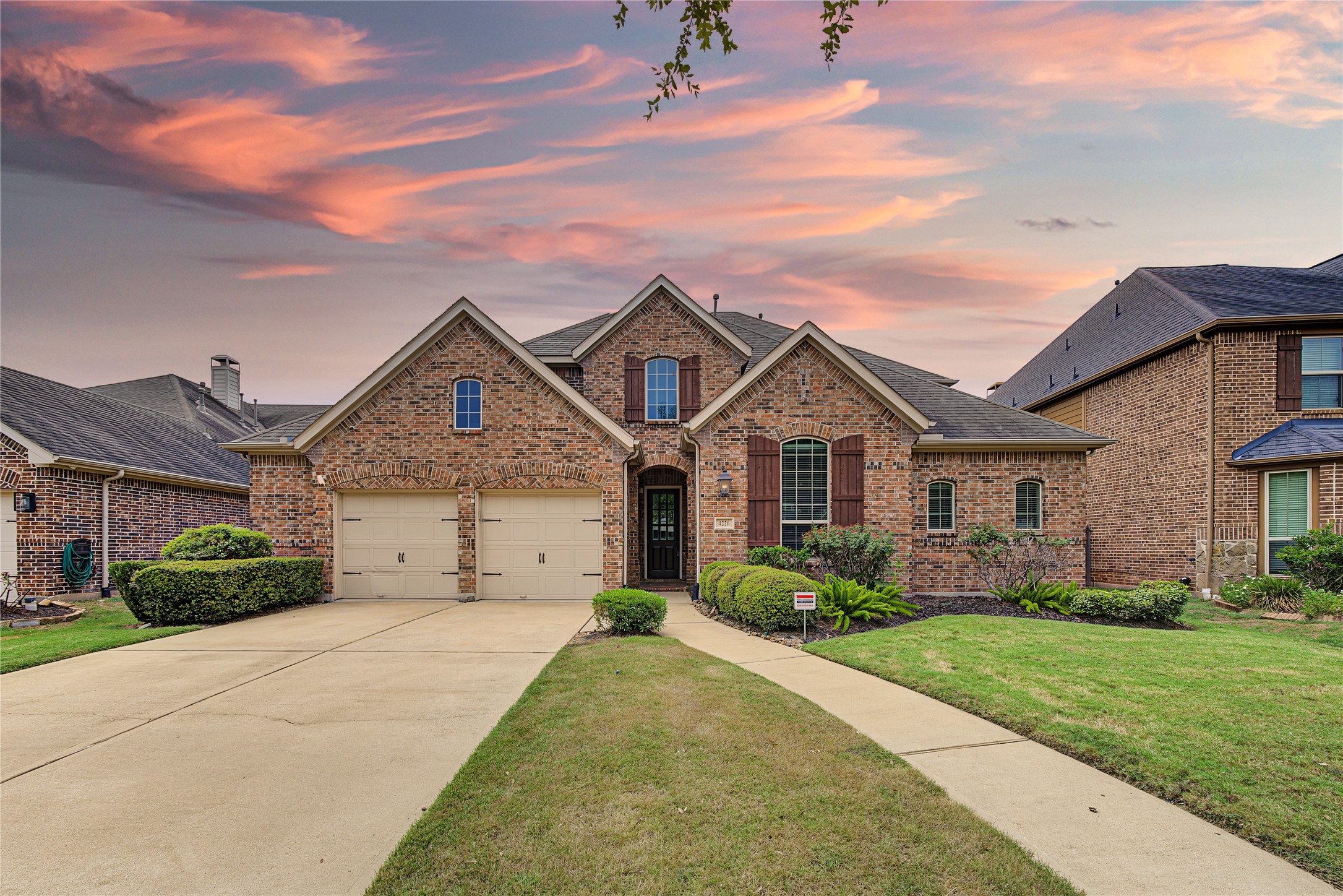 4226 Pebble Heights Lane, Sugar Land, TX 77479