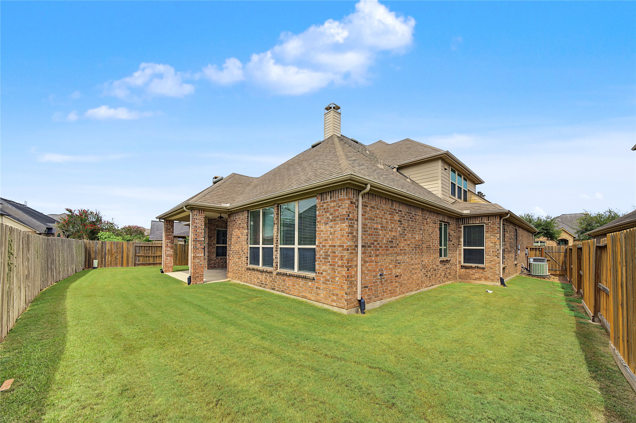 4226 Pebble Heights Lane, Sugar Land, TX 77479