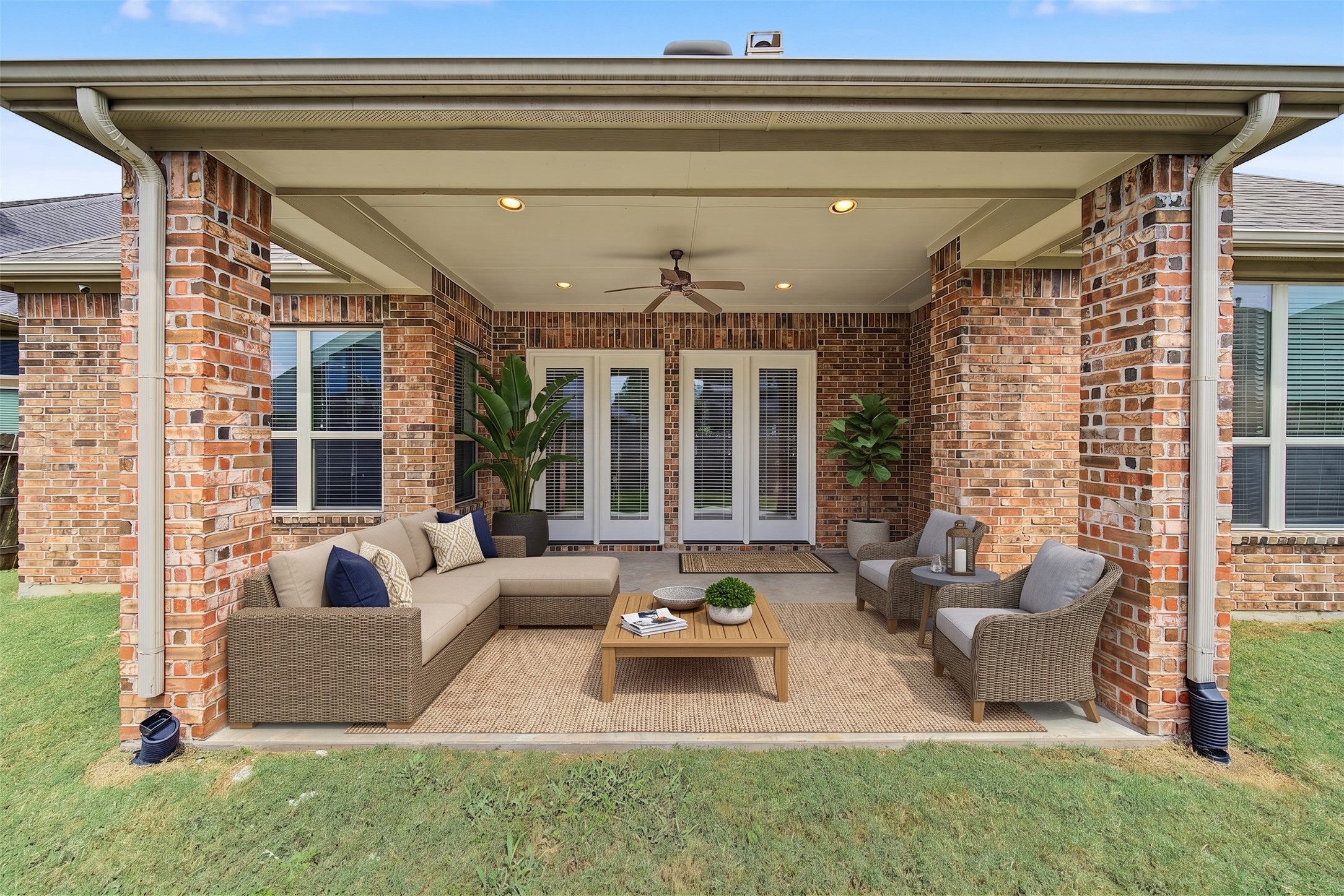 4226 Pebble Heights Lane, Sugar Land, TX 77479