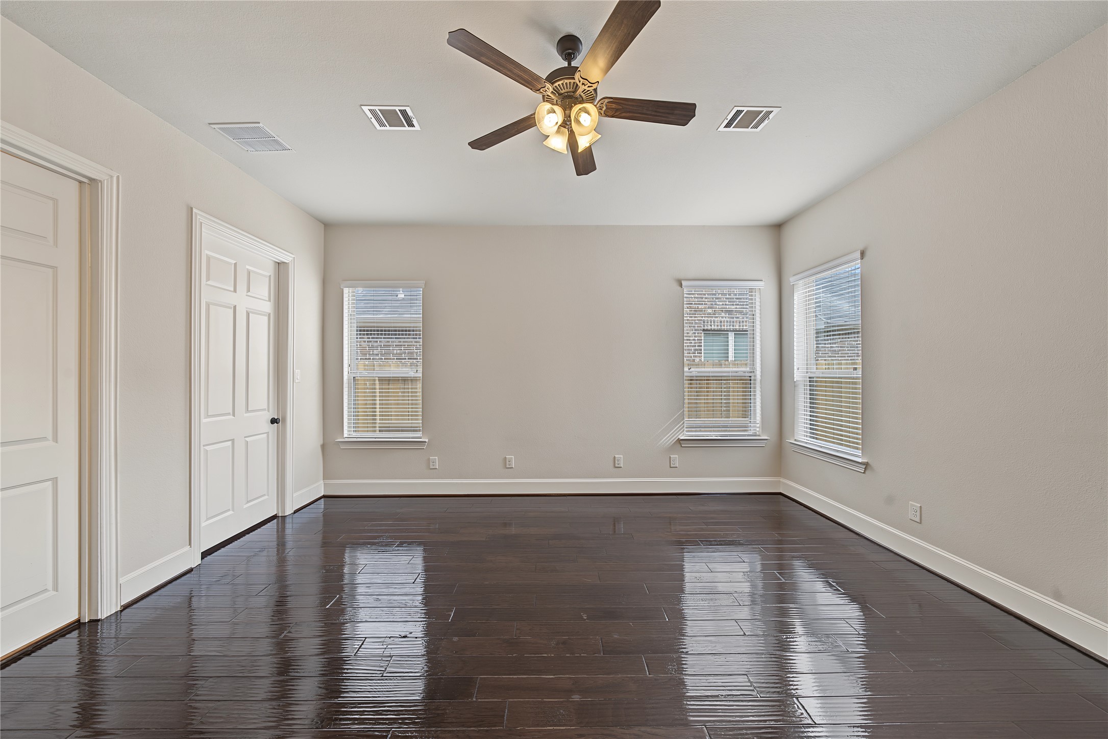 4226 Pebble Heights Lane, Sugar Land, TX 77479
