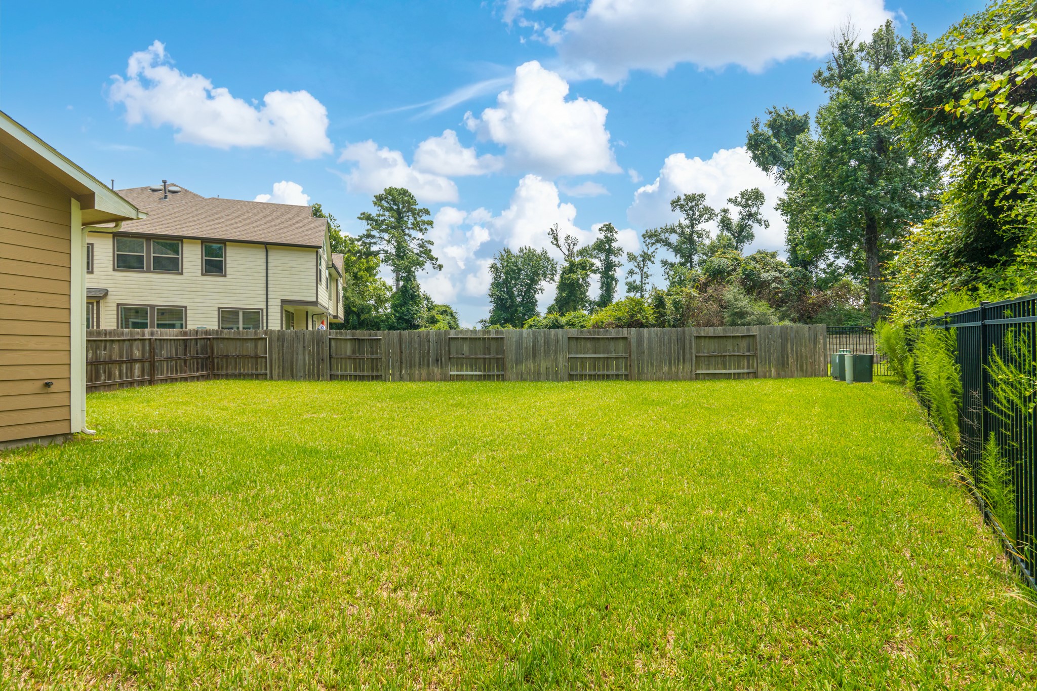 28104 Rocky Heights Drive, Spring, TX 77386