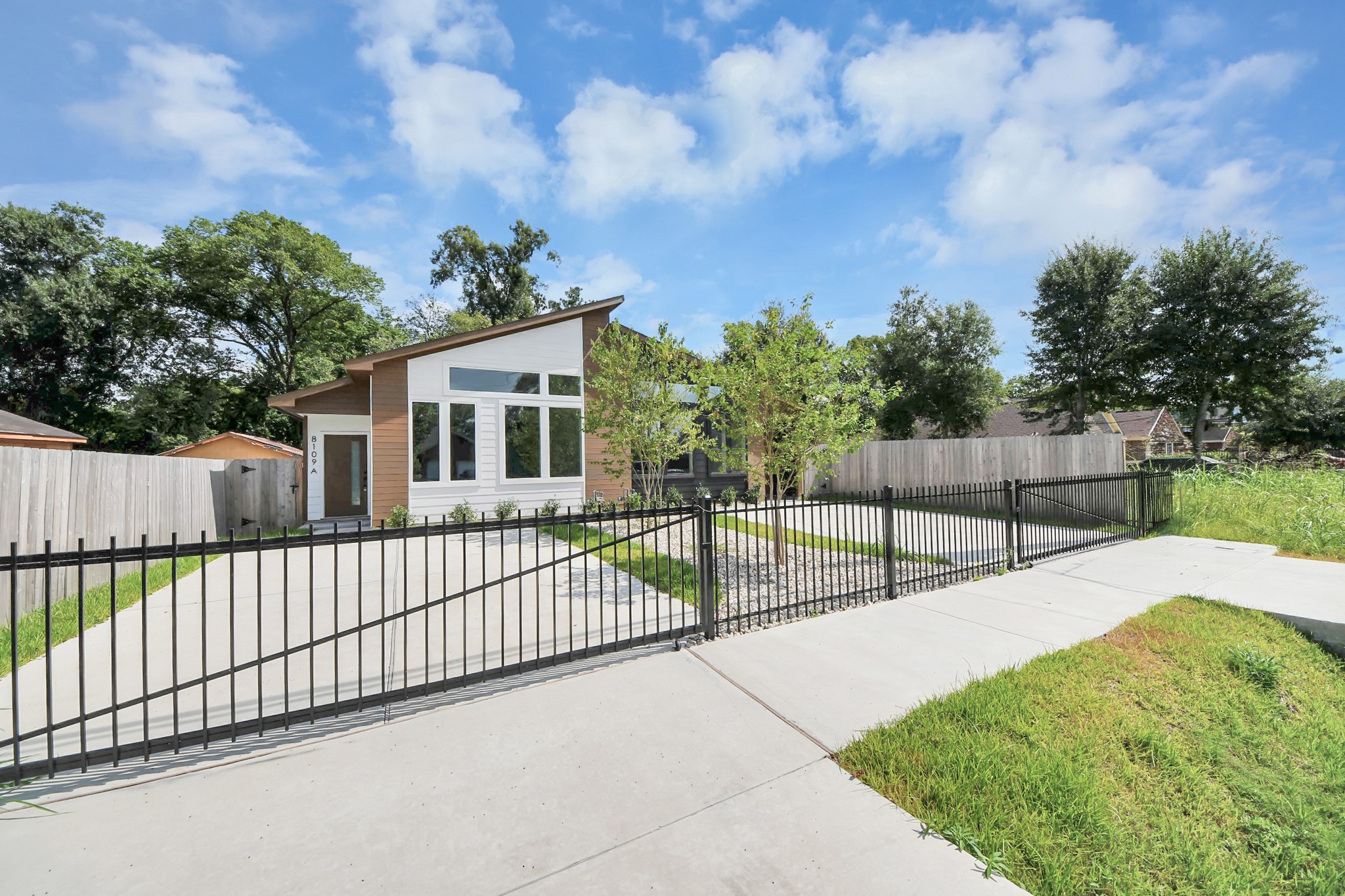8109 Hamlet Street, #A, Houston, TX 77078 8109 Hamlet Street, #A, Houston, TX 77078