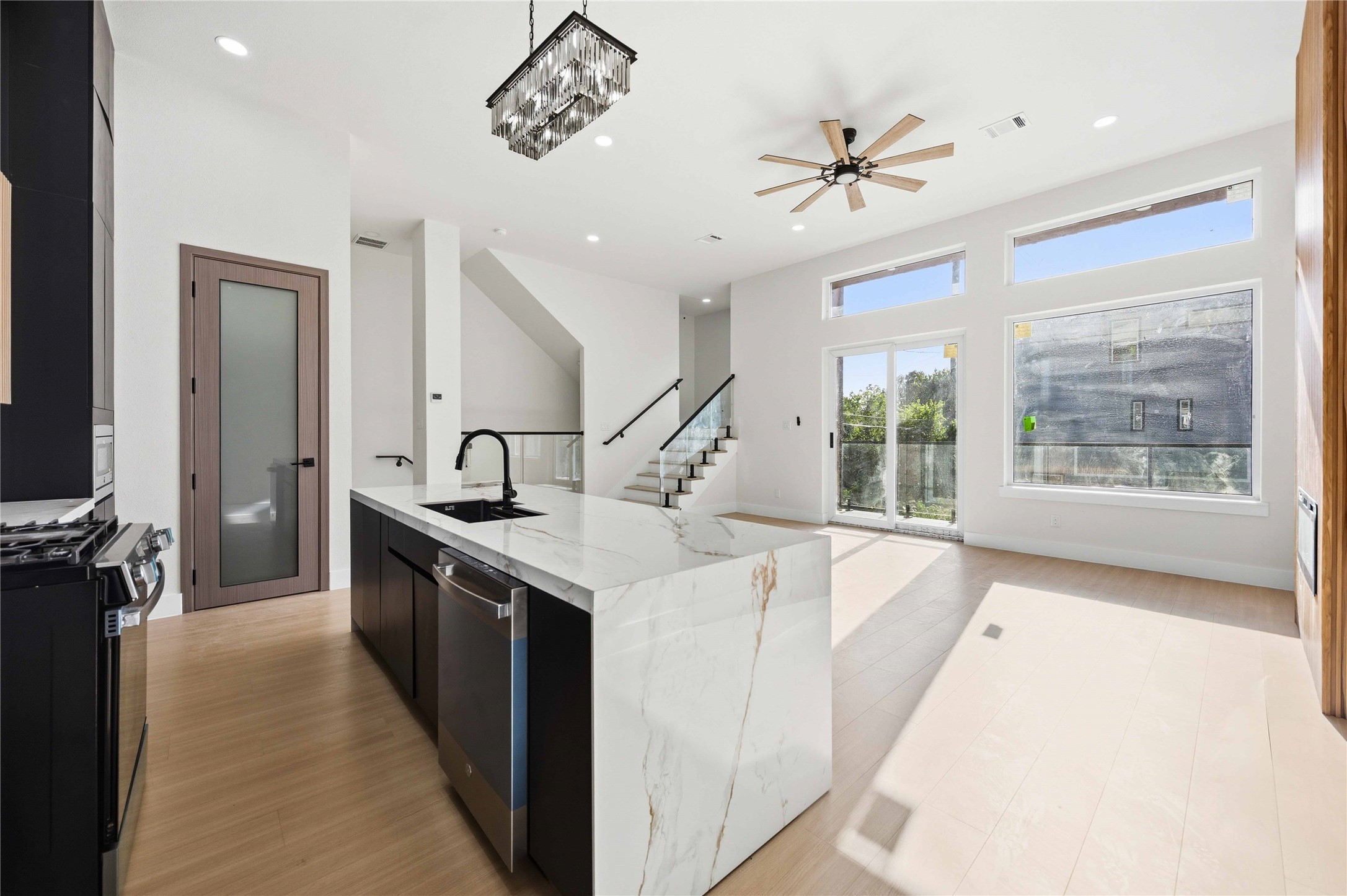 9219 Noel Street, #C/D, Houston, TX 77033