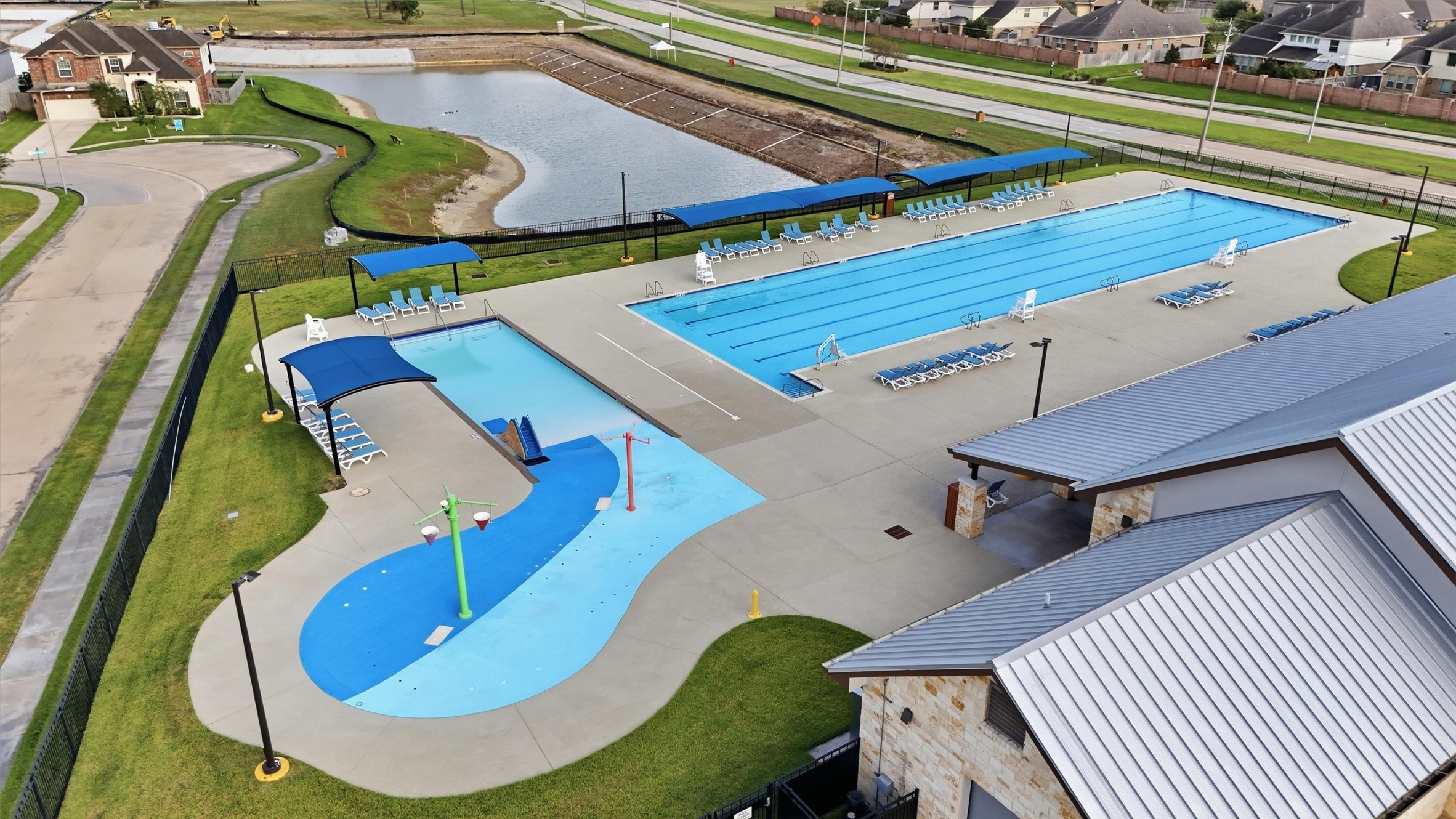 Neighborhood Amenities