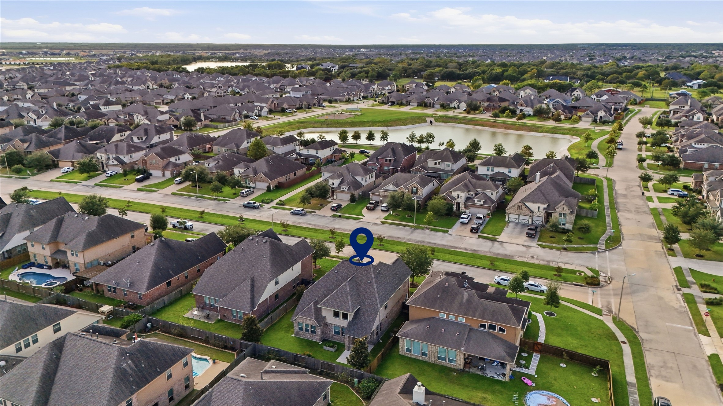 404 Westwood Drive, League City, TX 77573