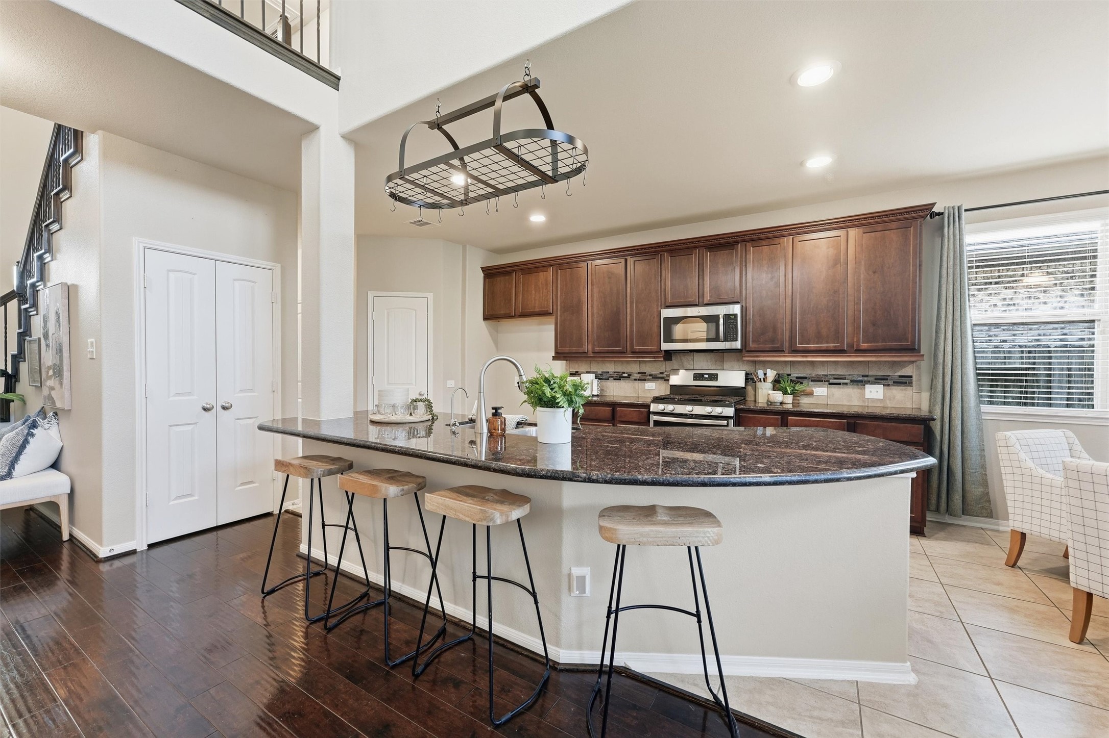 404 Westwood Drive, League City, TX 77573