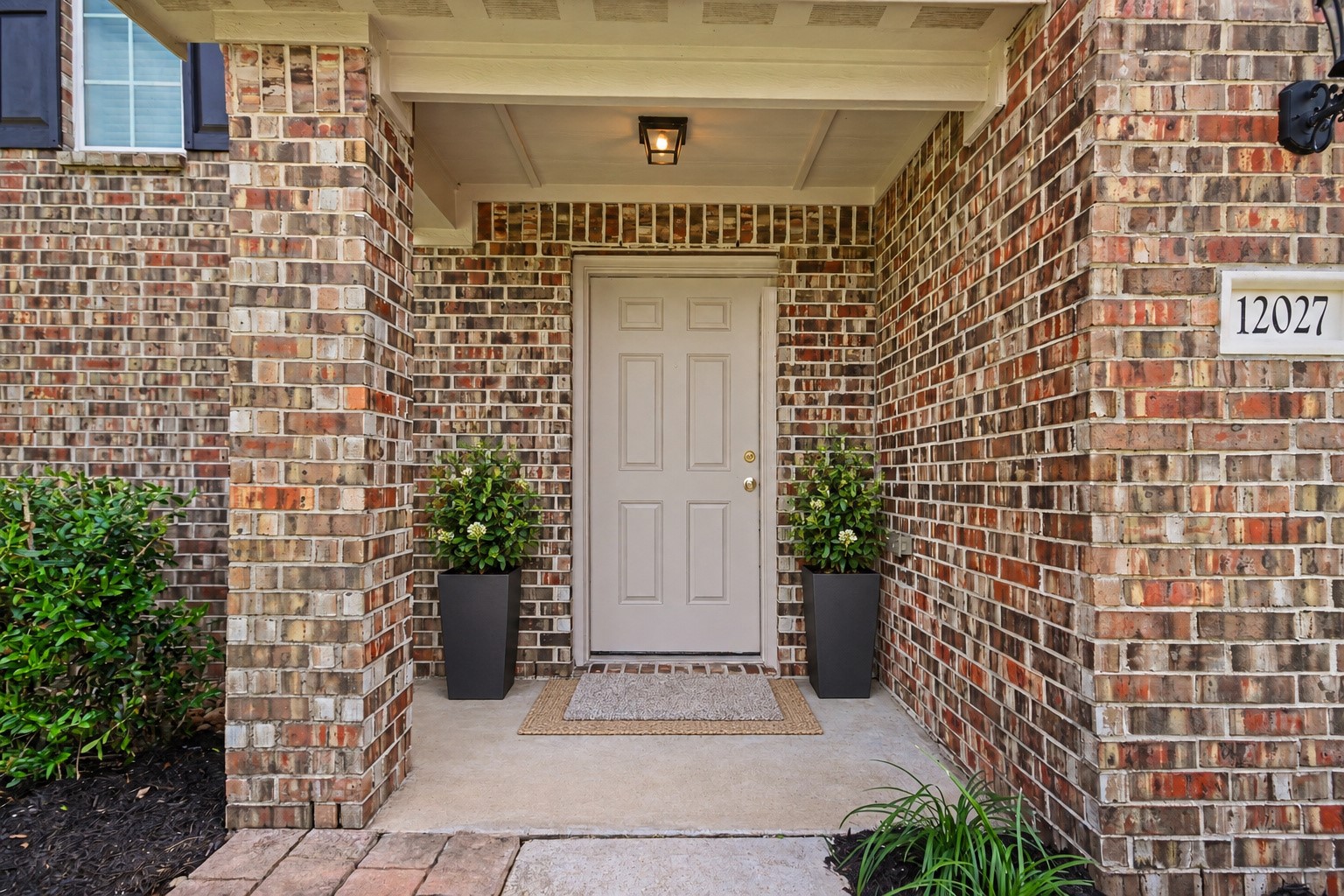 12027 Windage Drive, La Marque, TX 77568 12027 Windage Drive, La Marque, TX 77568