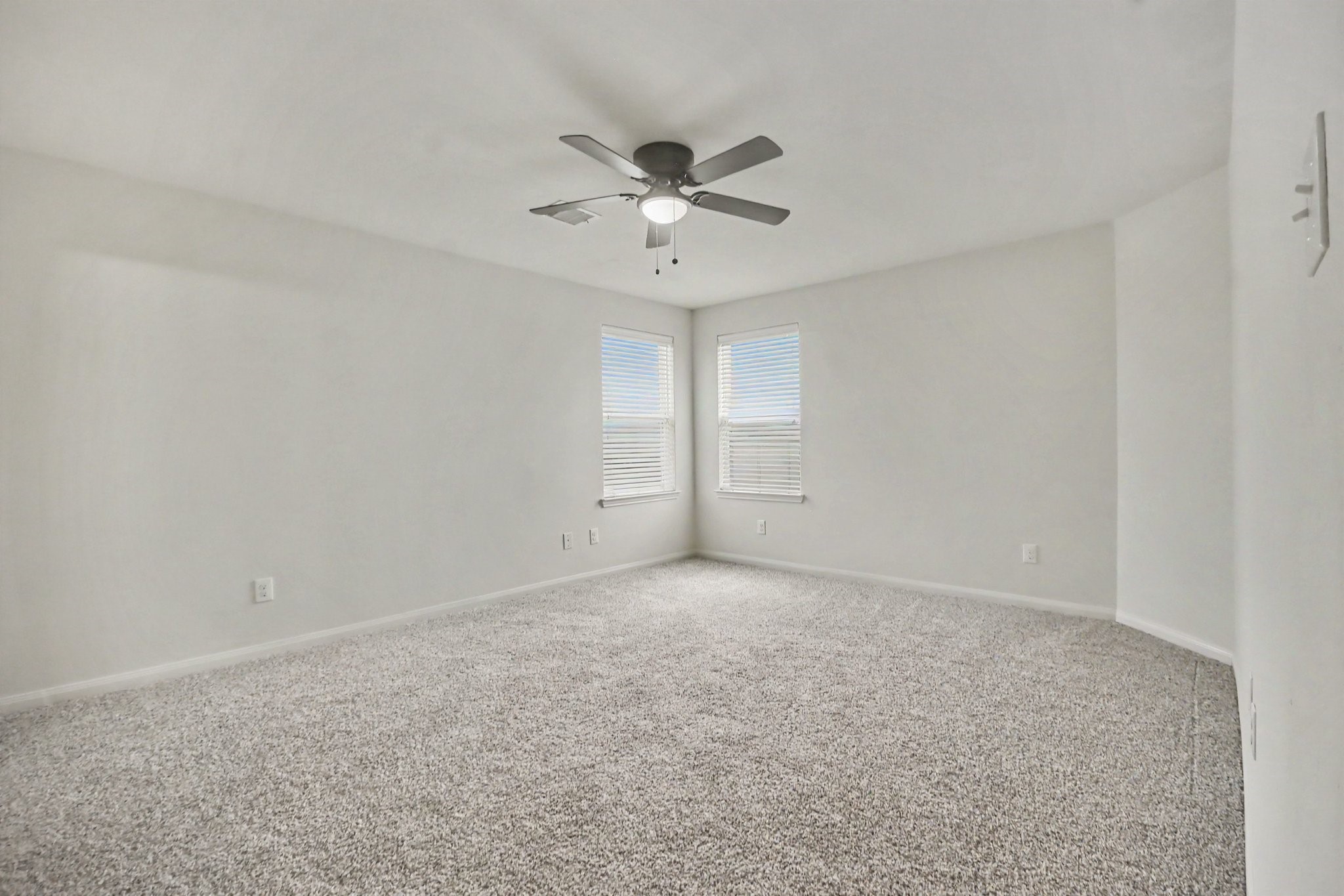 12027 Windage Drive, La Marque, TX 77568