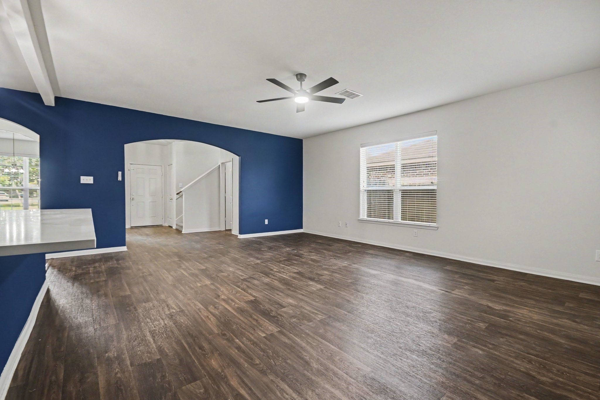 12027 Windage Drive, La Marque, TX 77568