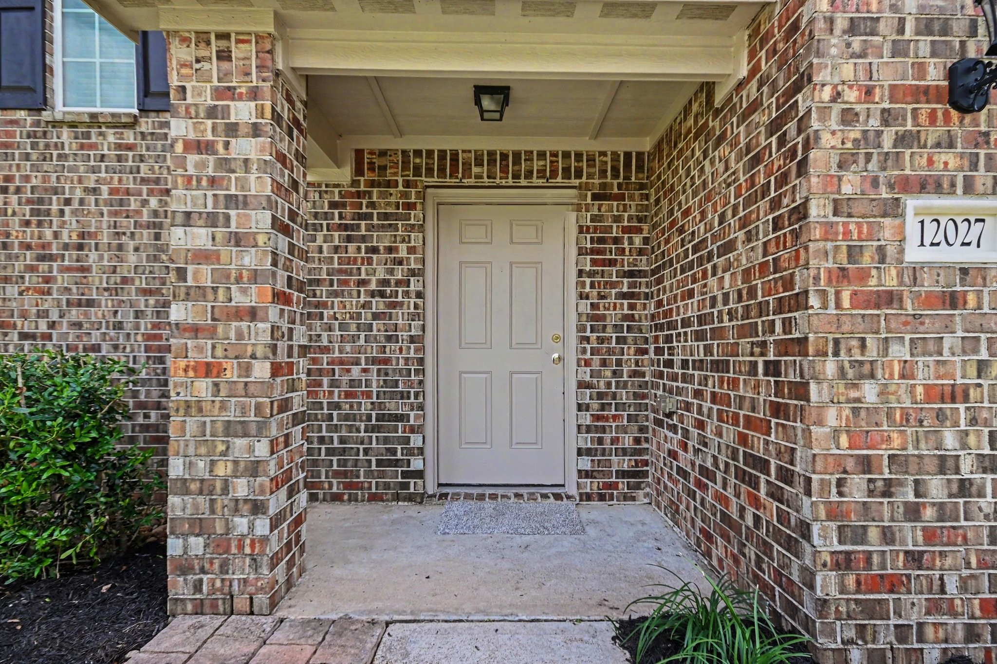 12027 Windage Drive, La Marque, TX 77568 12027 Windage Drive, La Marque, TX 77568