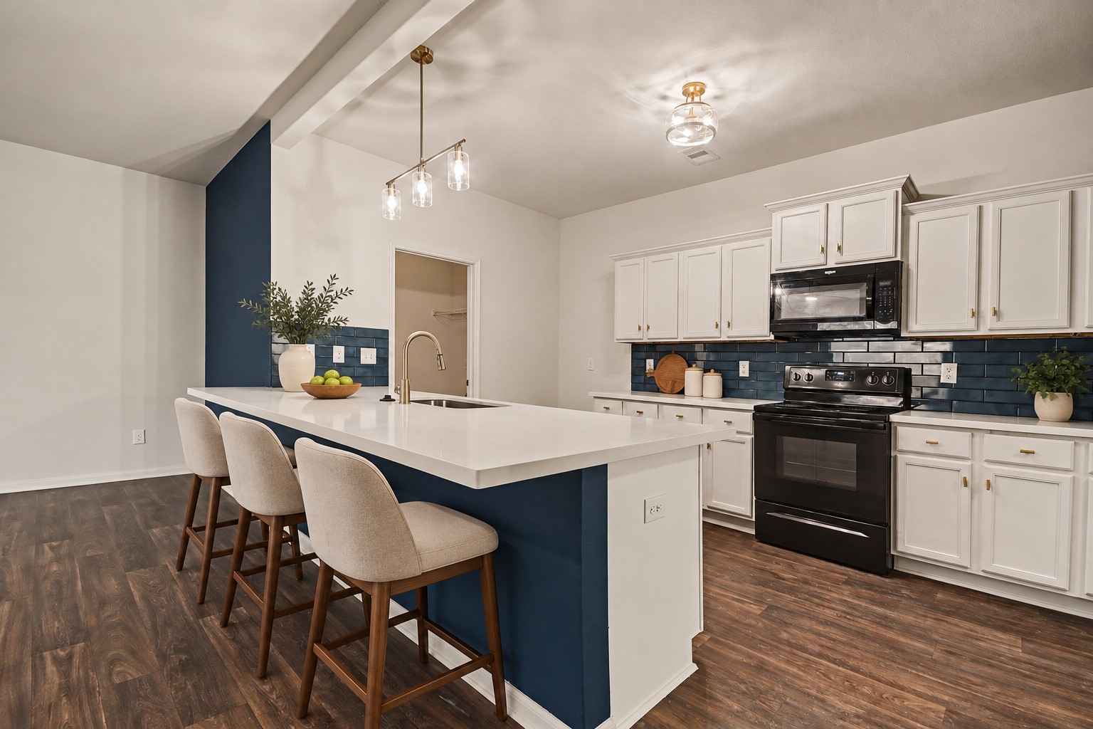 12027 Windage Drive, La Marque, TX 77568