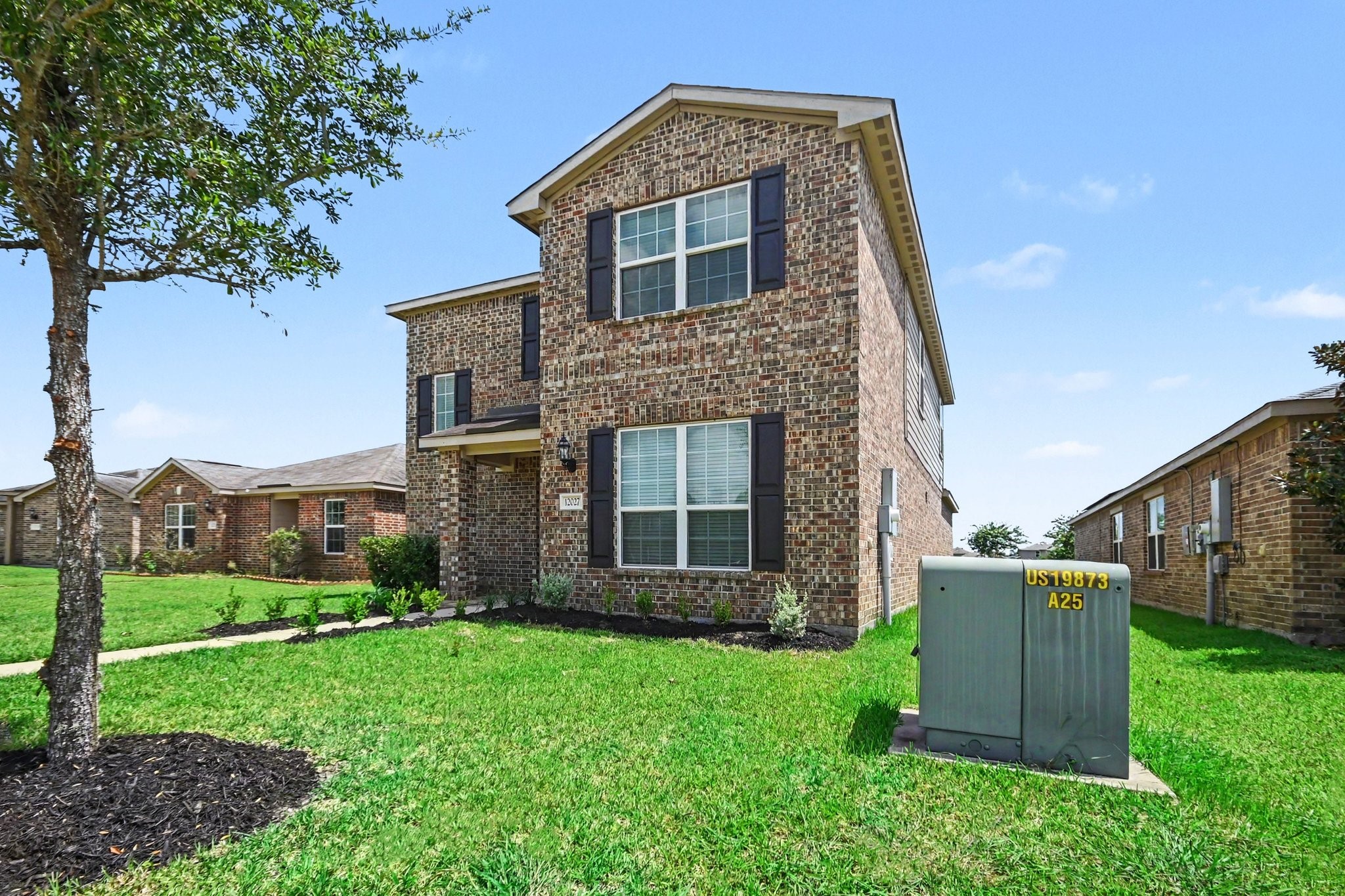 12027 Windage Drive, La Marque, TX 77568 12027 Windage Drive, La Marque, TX 77568