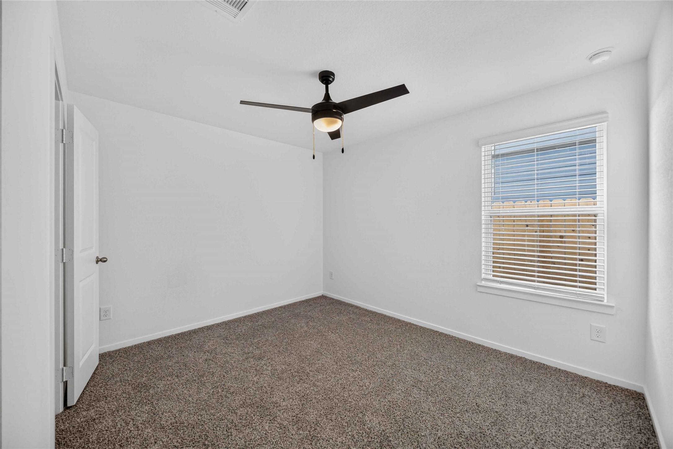 5108 Greengrass Willow Way, Houston, TX 77048