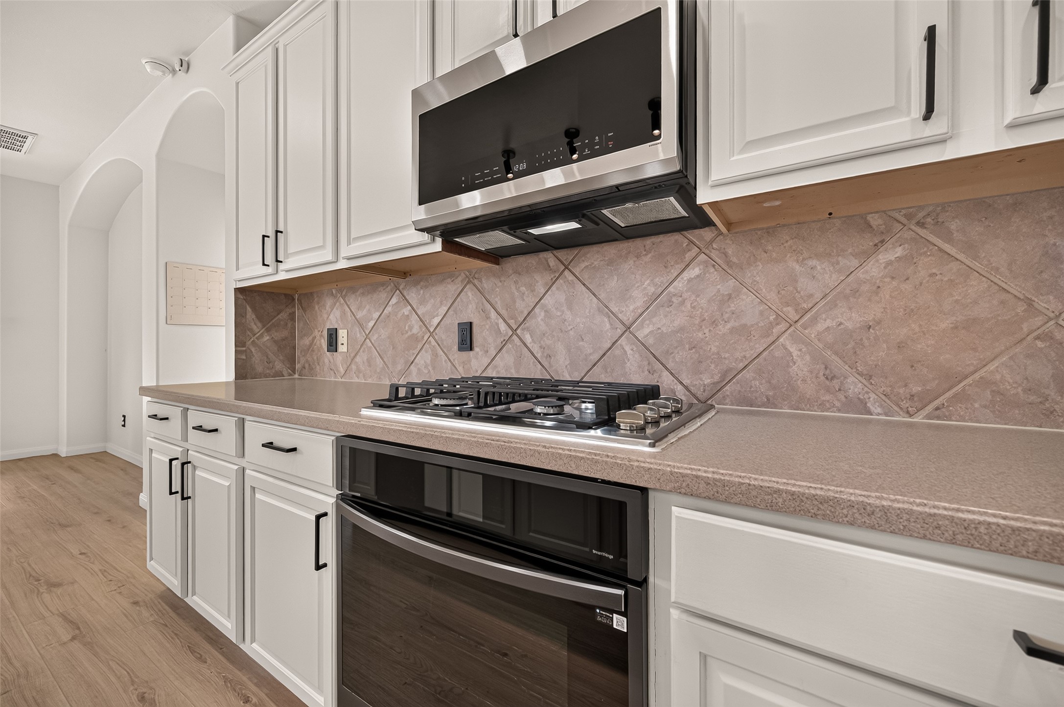 Gas cooktop