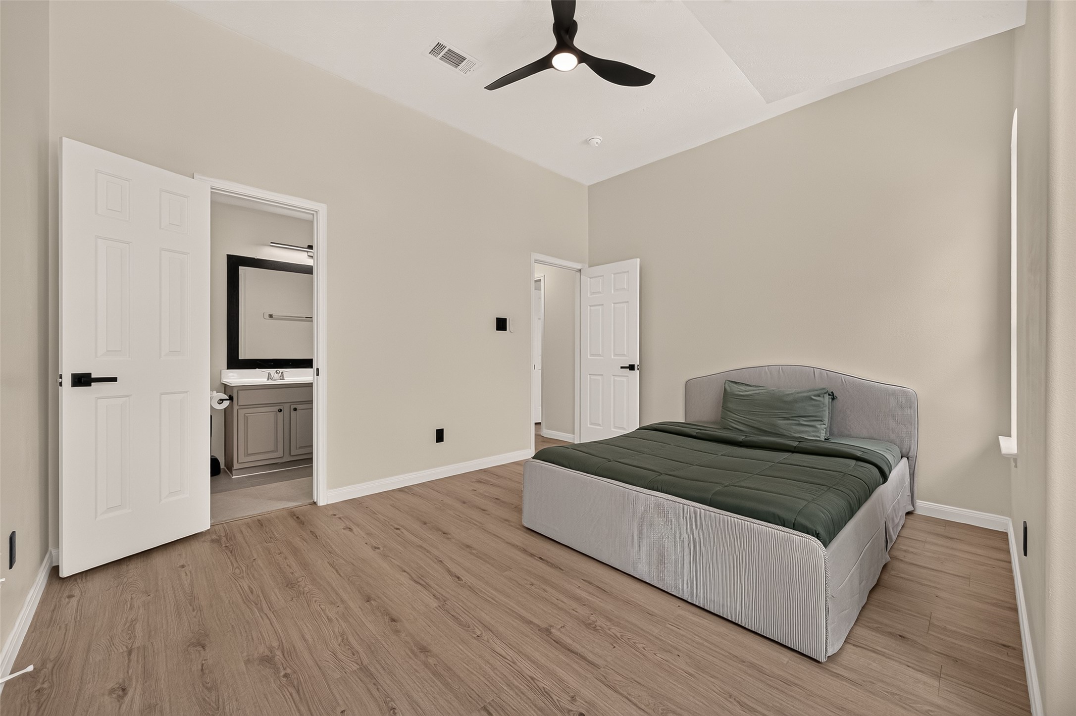 3rd Bedroom with Bathroom