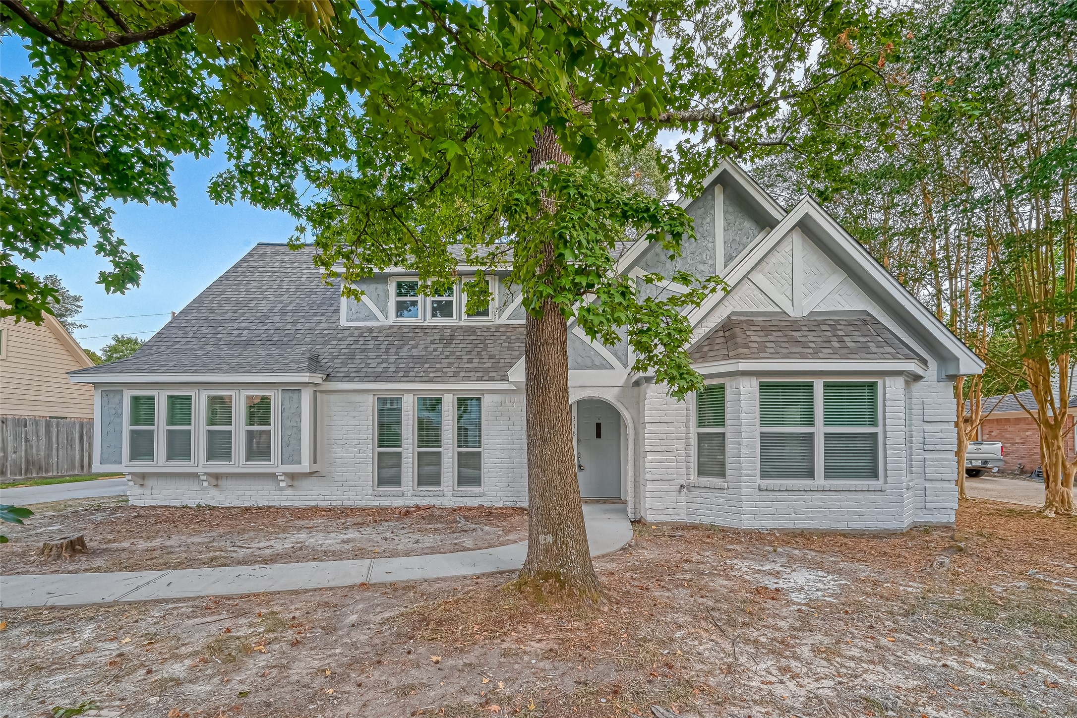 318 Pine Manor Drive, Conroe, TX 77385 318 Pine Manor Drive, Conroe, TX 77385