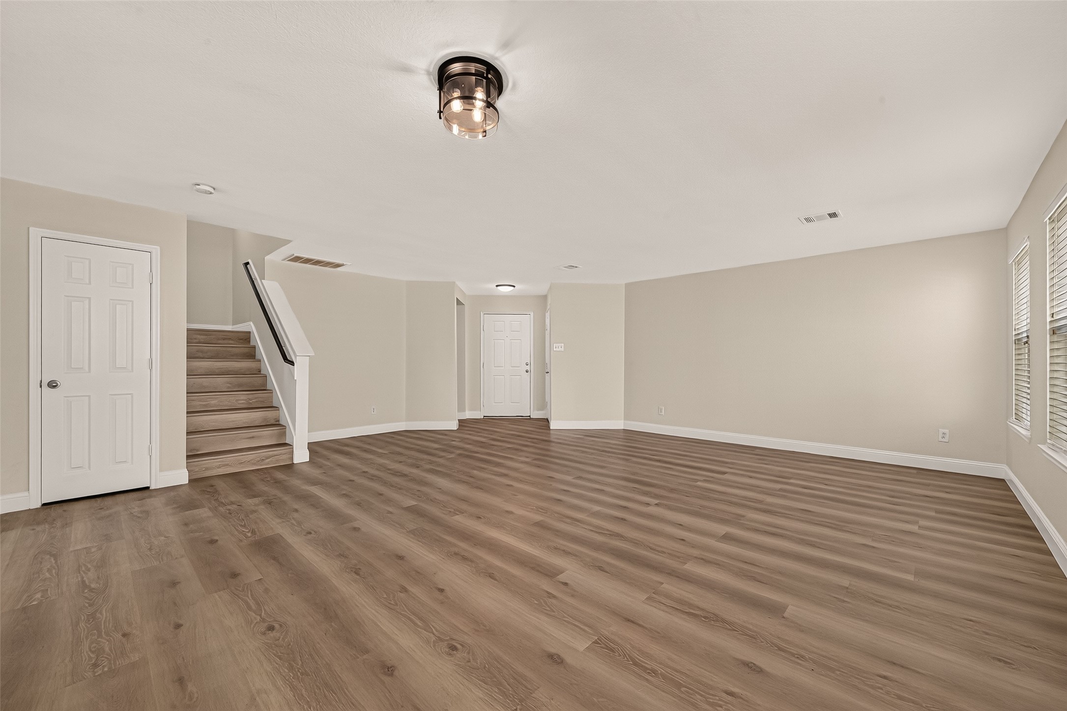 2662 Skyview Glen Court, Houston, TX 77047
