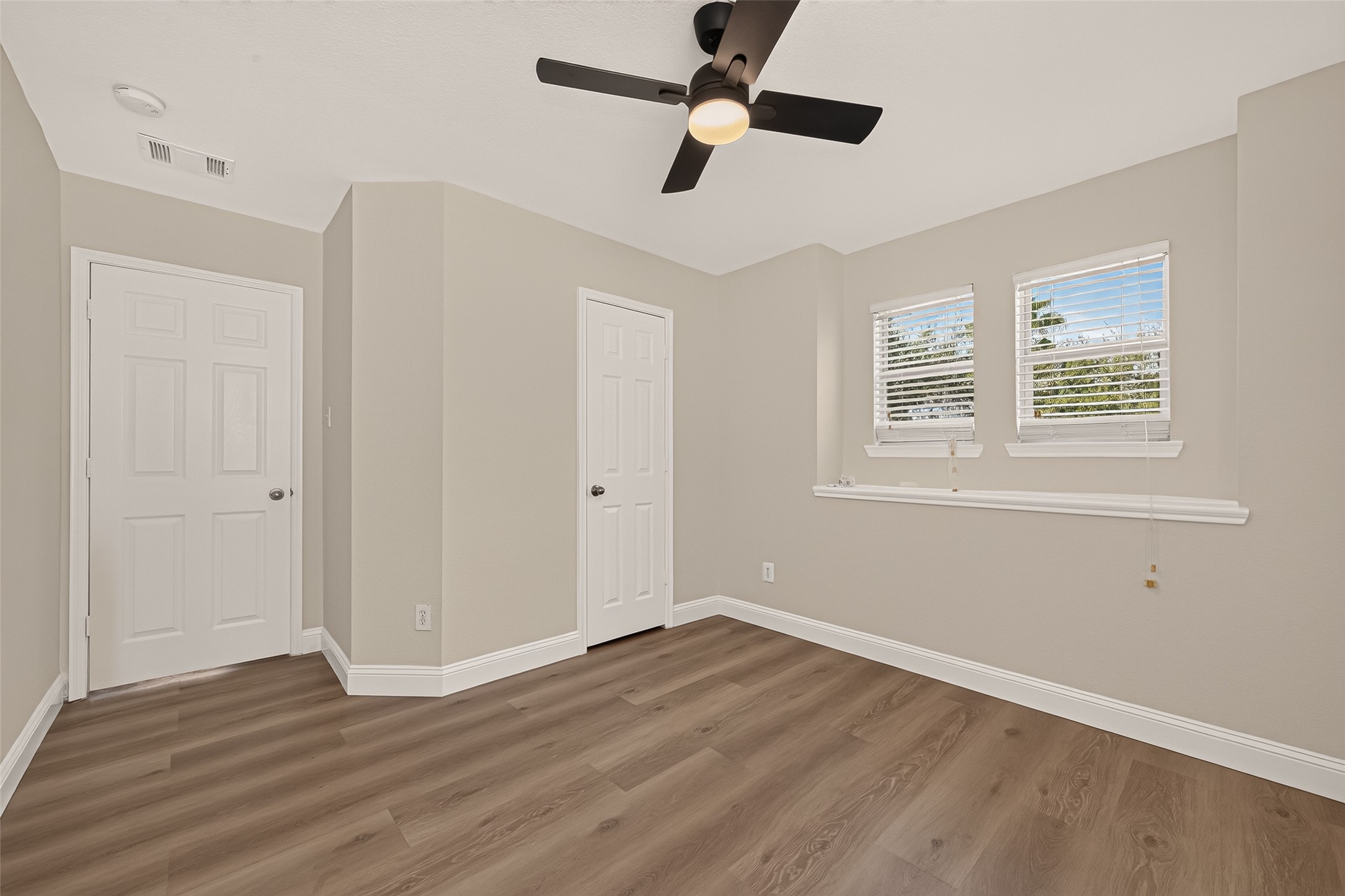 2662 Skyview Glen Court, Houston, TX 77047