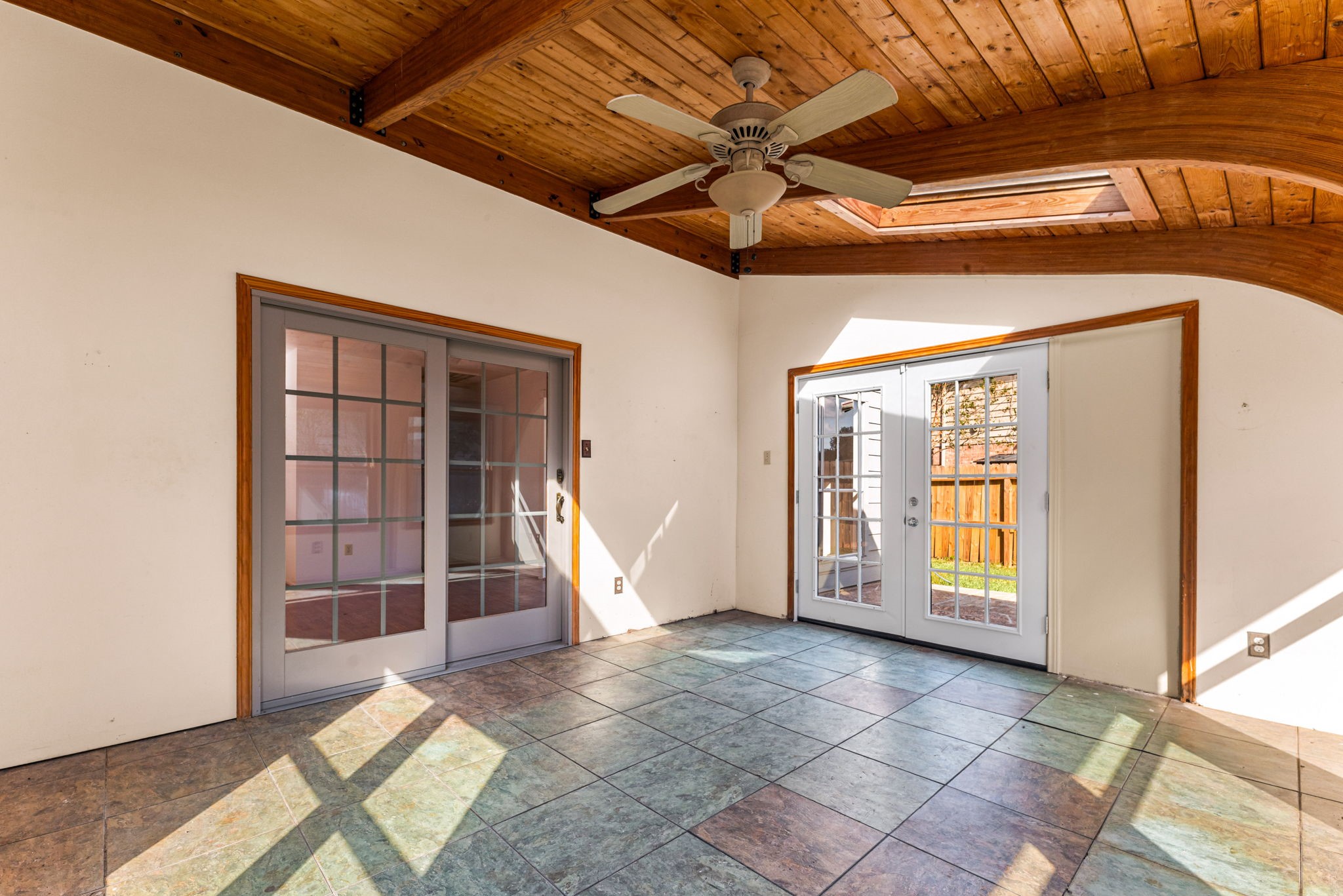 3522 Southdown Drive, Pearland, TX 77584