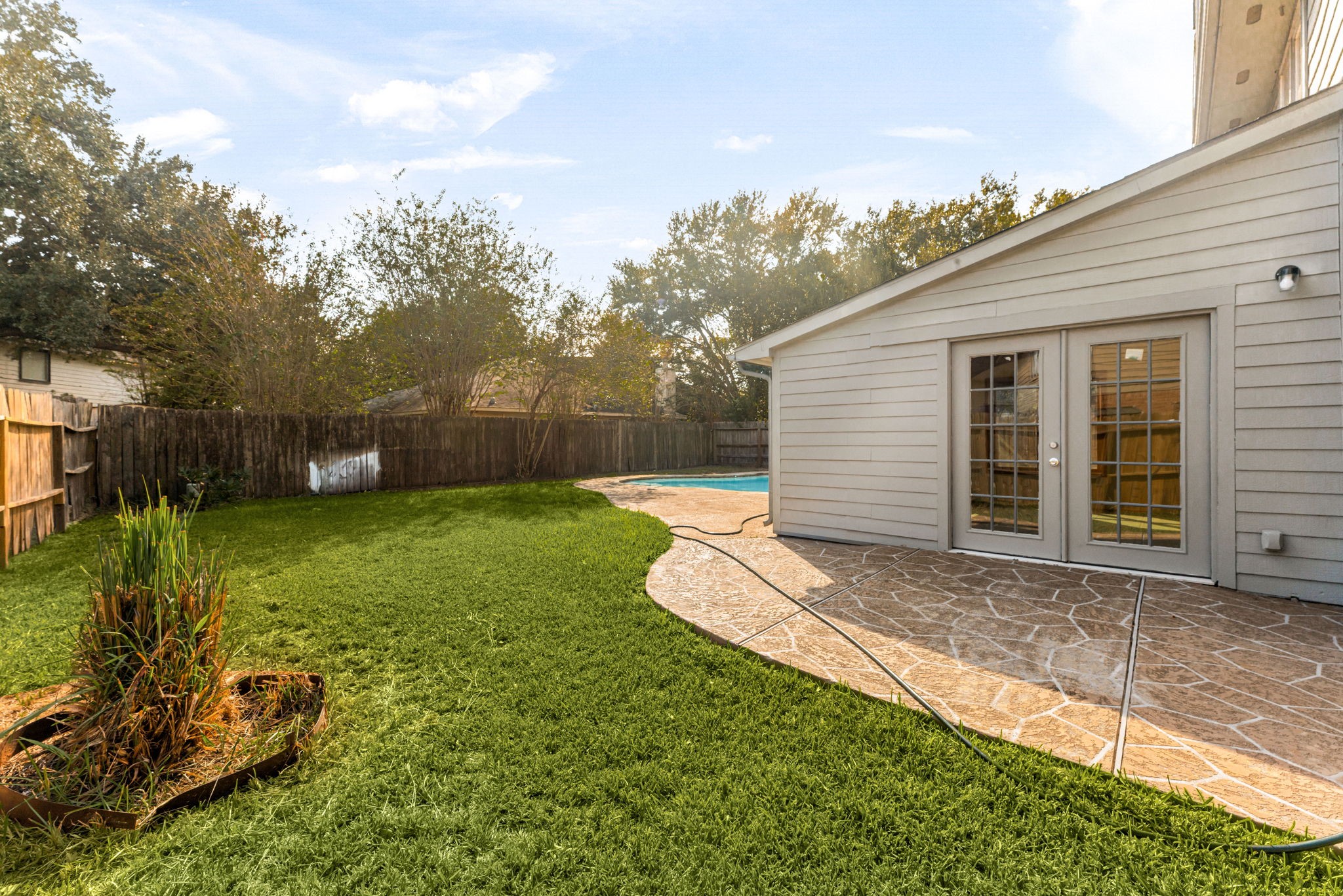 3522 Southdown Drive, Pearland, TX 77584