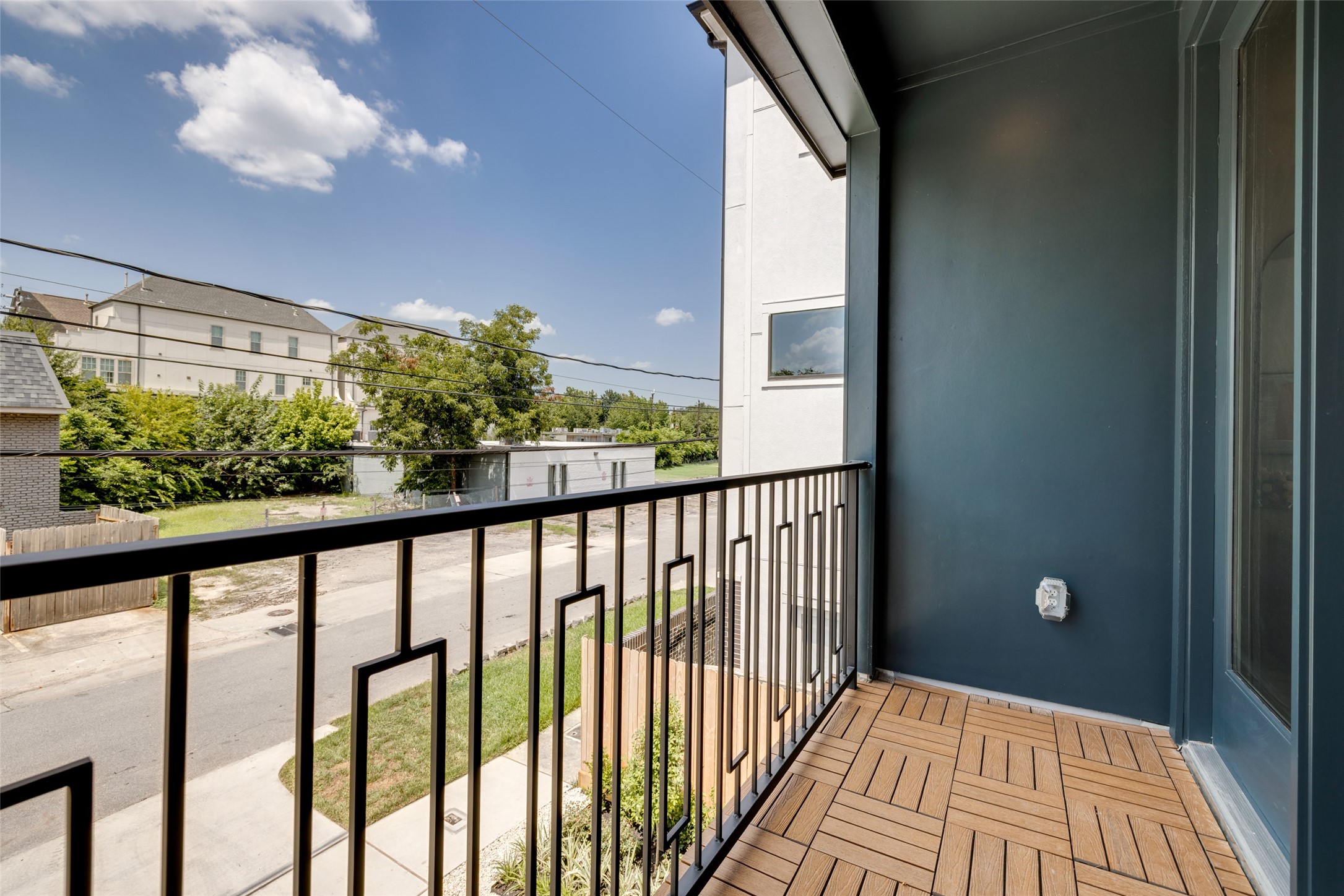 2323 RICHTON Street, Houston, TX 77098