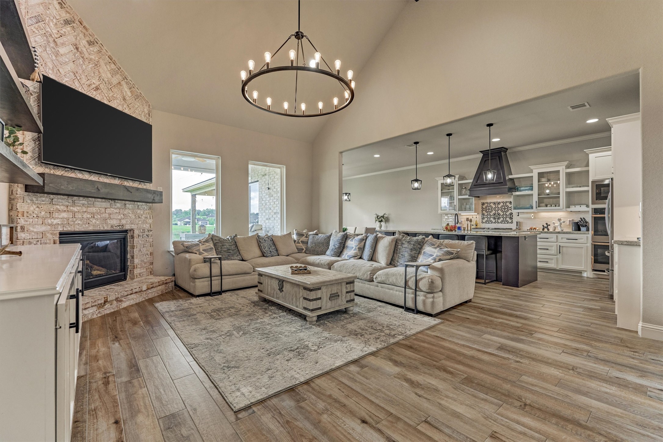 The open floorplan blends seamlessly into the kitchen and dining area