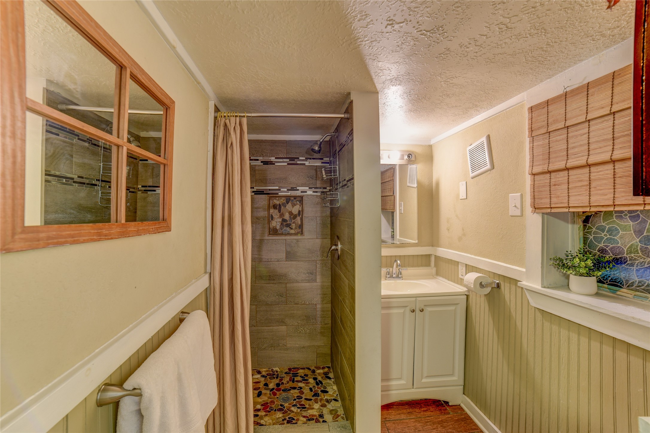 1206 17th Street, #B, Galveston, TX 77550