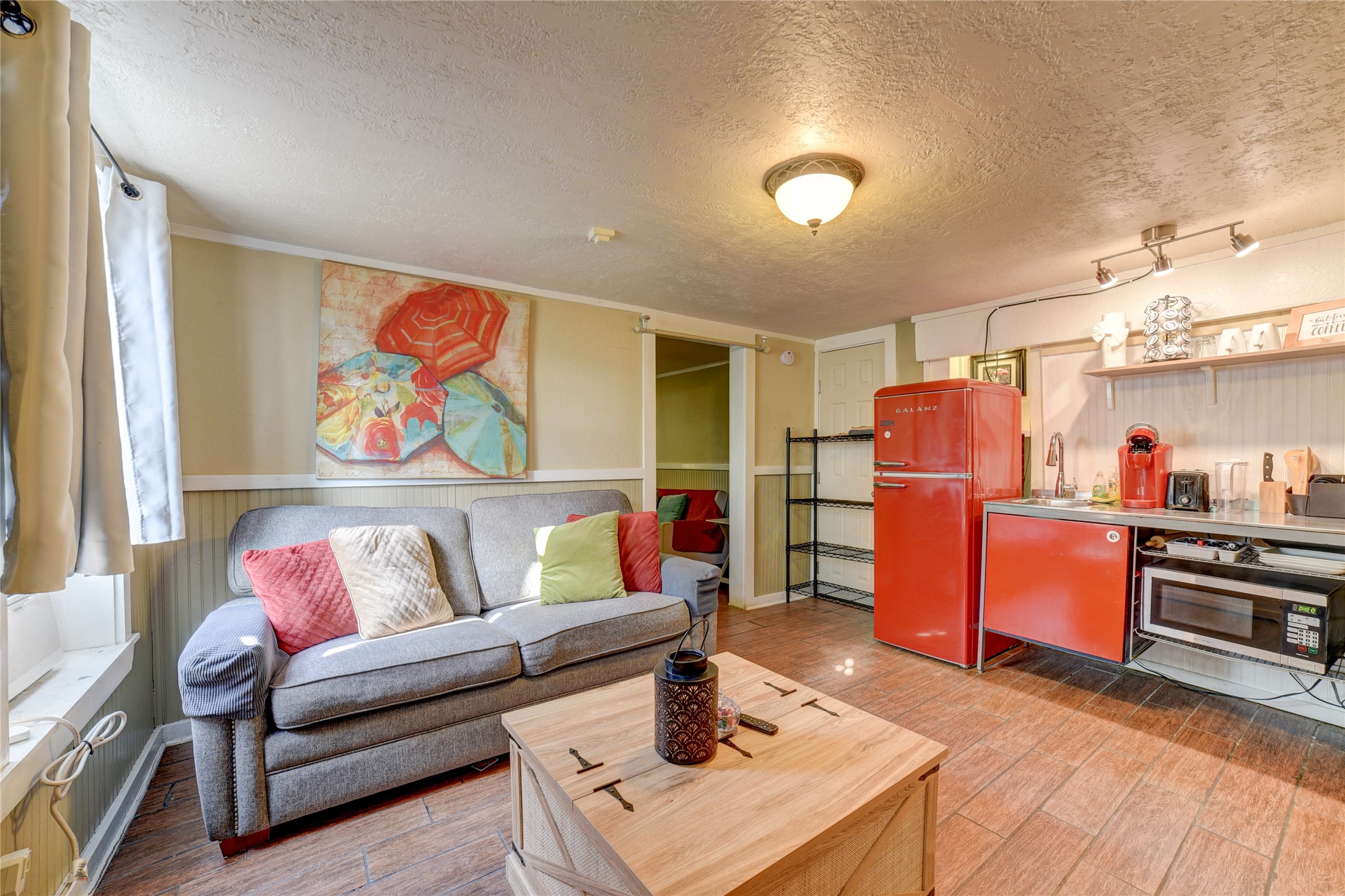 1206 17th Street, #B, Galveston, TX 77550
