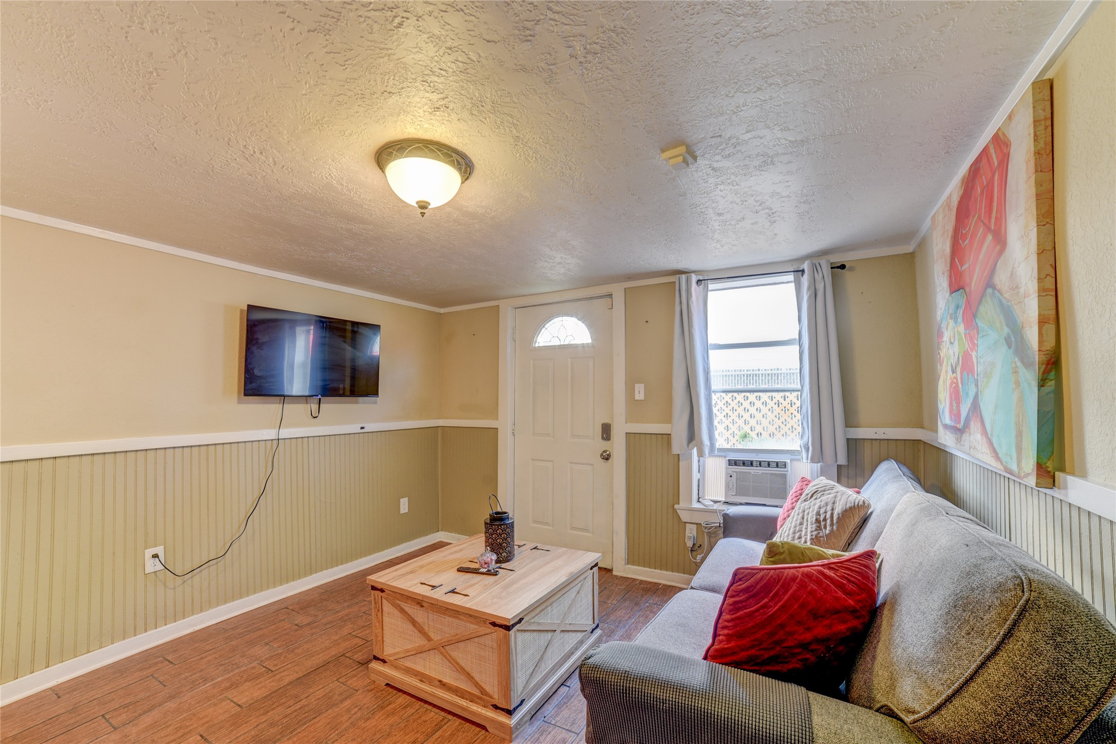 1206 17th Street, #B, Galveston, TX 77550