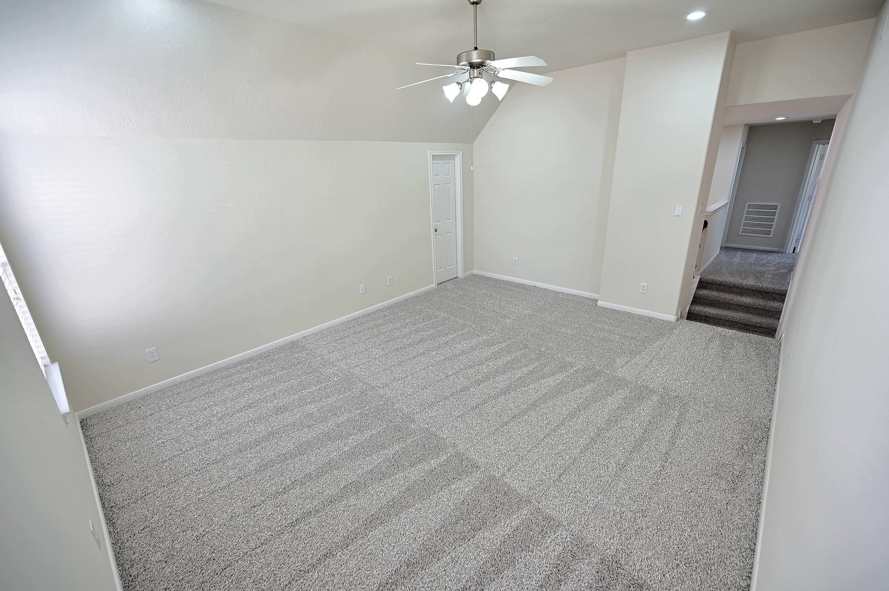 9007 Kinnel Lane, Tomball, TX 77375
