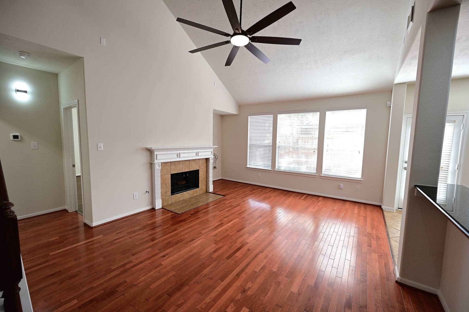 9007 Kinnel Lane, Tomball, TX 77375 9007 Kinnel Lane, Tomball, TX 77375