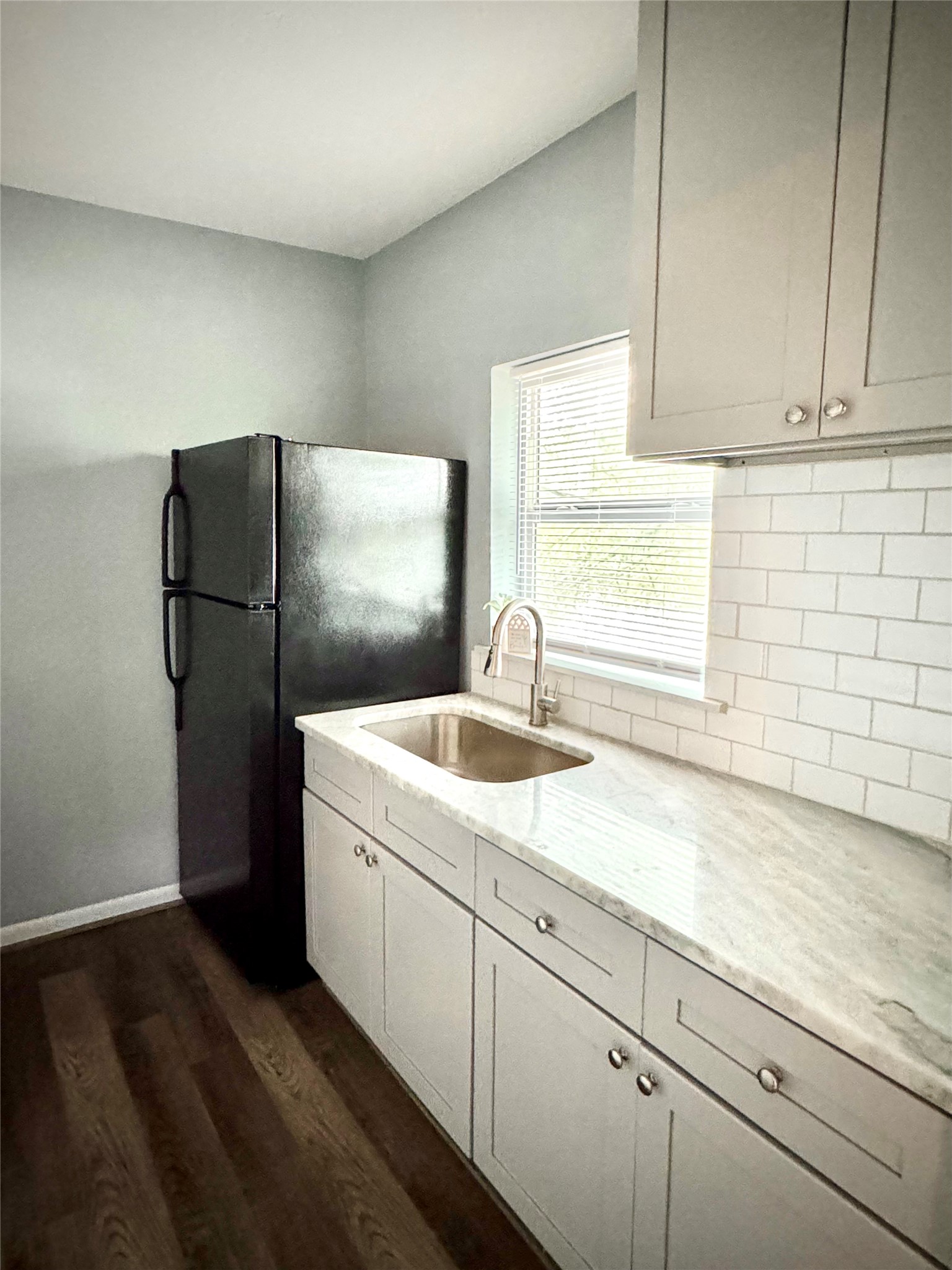 2324 Cedar Drive, La Marque, TX 77568 2324 Cedar Drive, La Marque, TX 77568