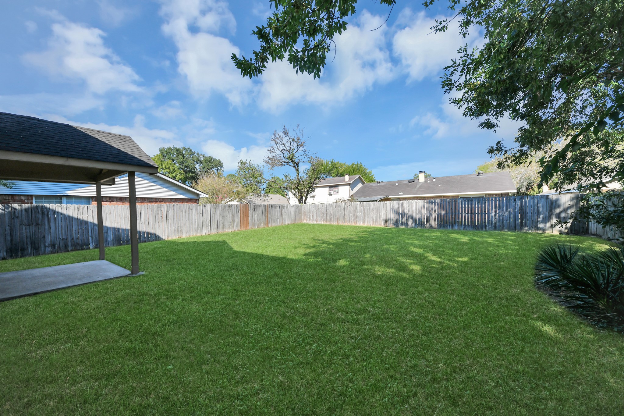 With this much outdoor space, you can create the backyard lifestyle youve always imagined. Come see the possibilities for yourself!