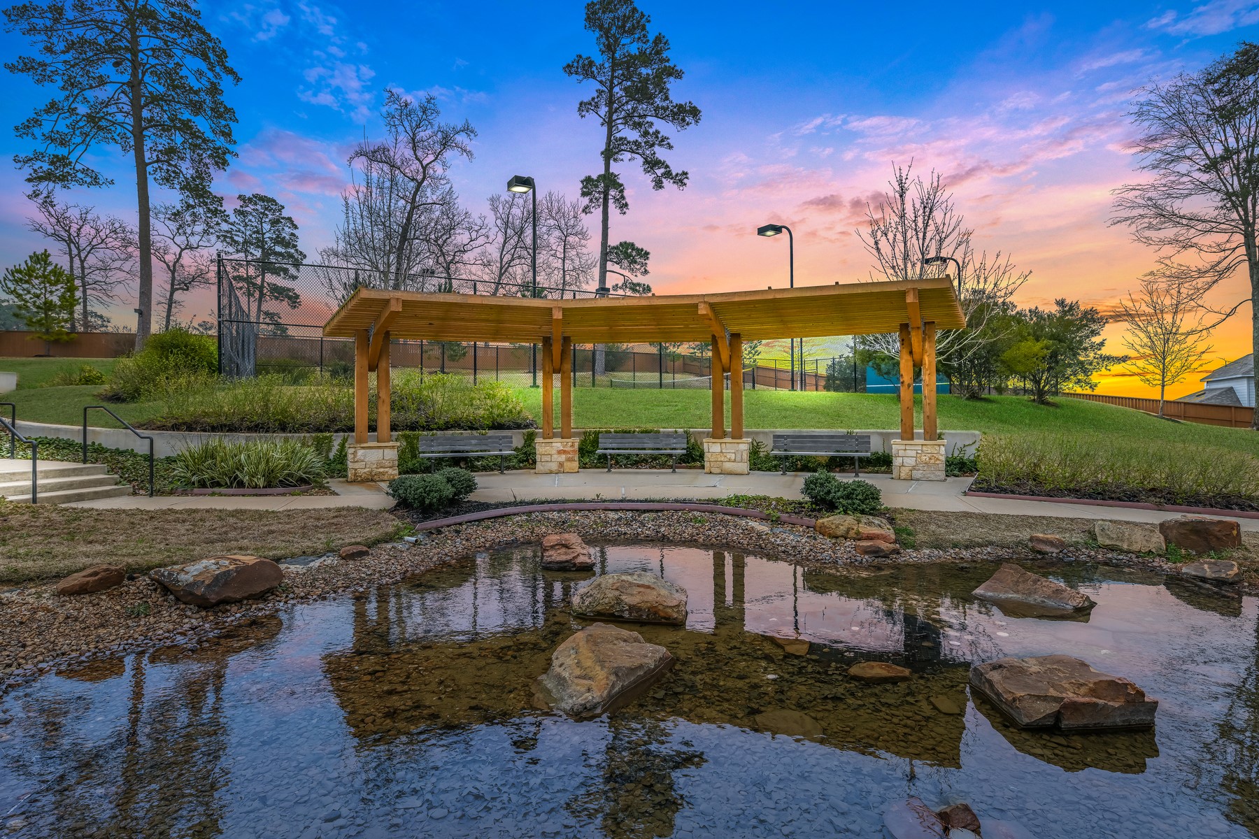 6015 Diamond Leaf Court, Conroe, TX 77304