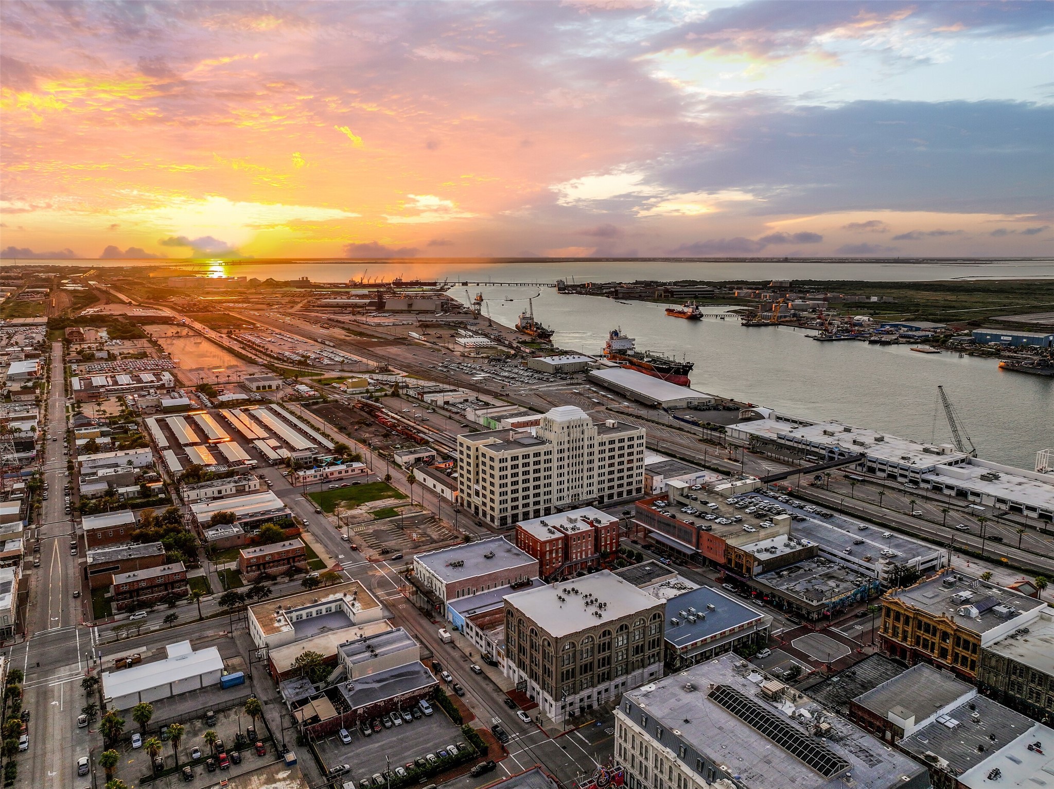 2400 Mechanic Street, #204, Galveston, TX 77550