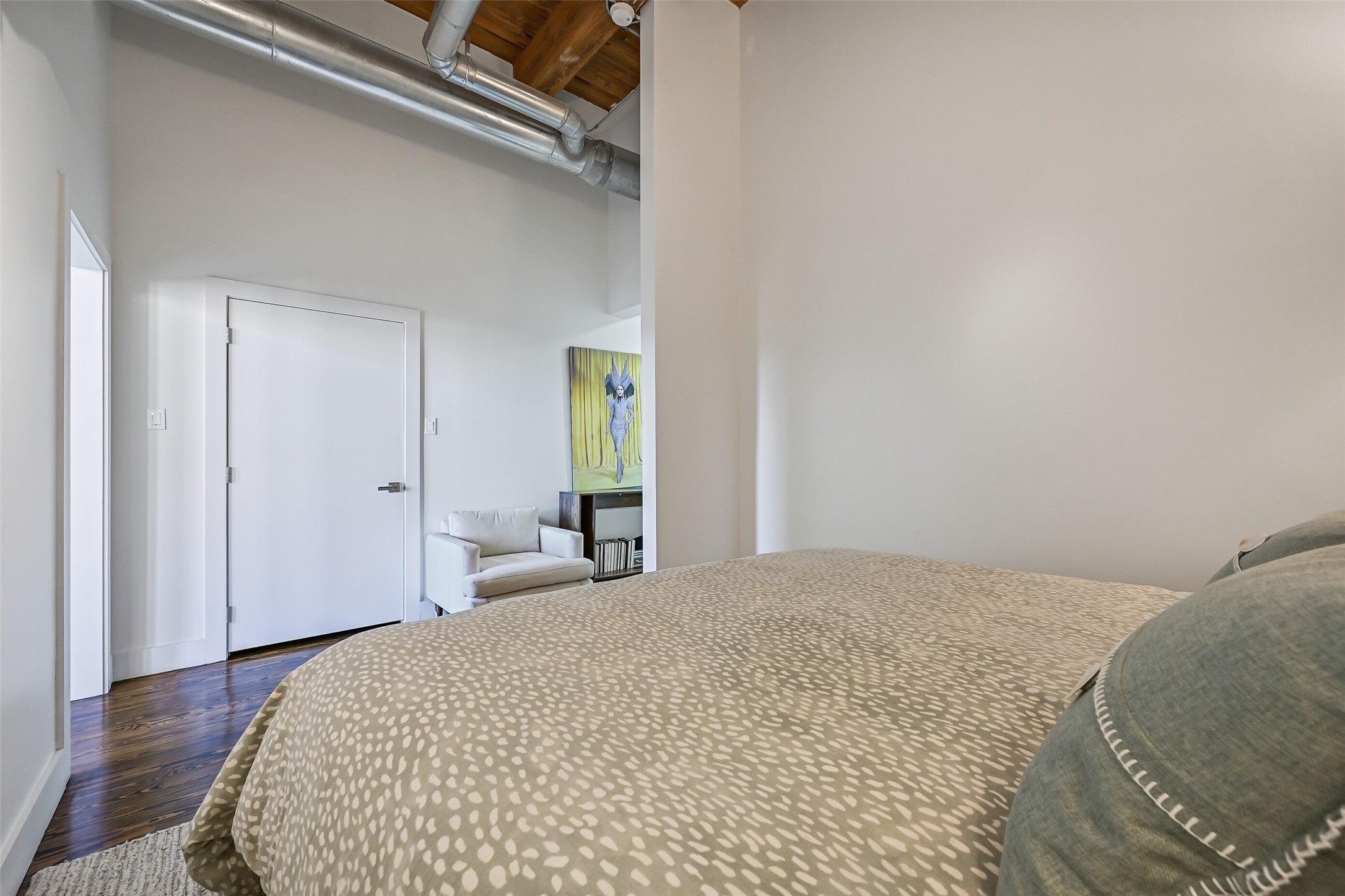 2400 Mechanic Street, #204, Galveston, TX 77550