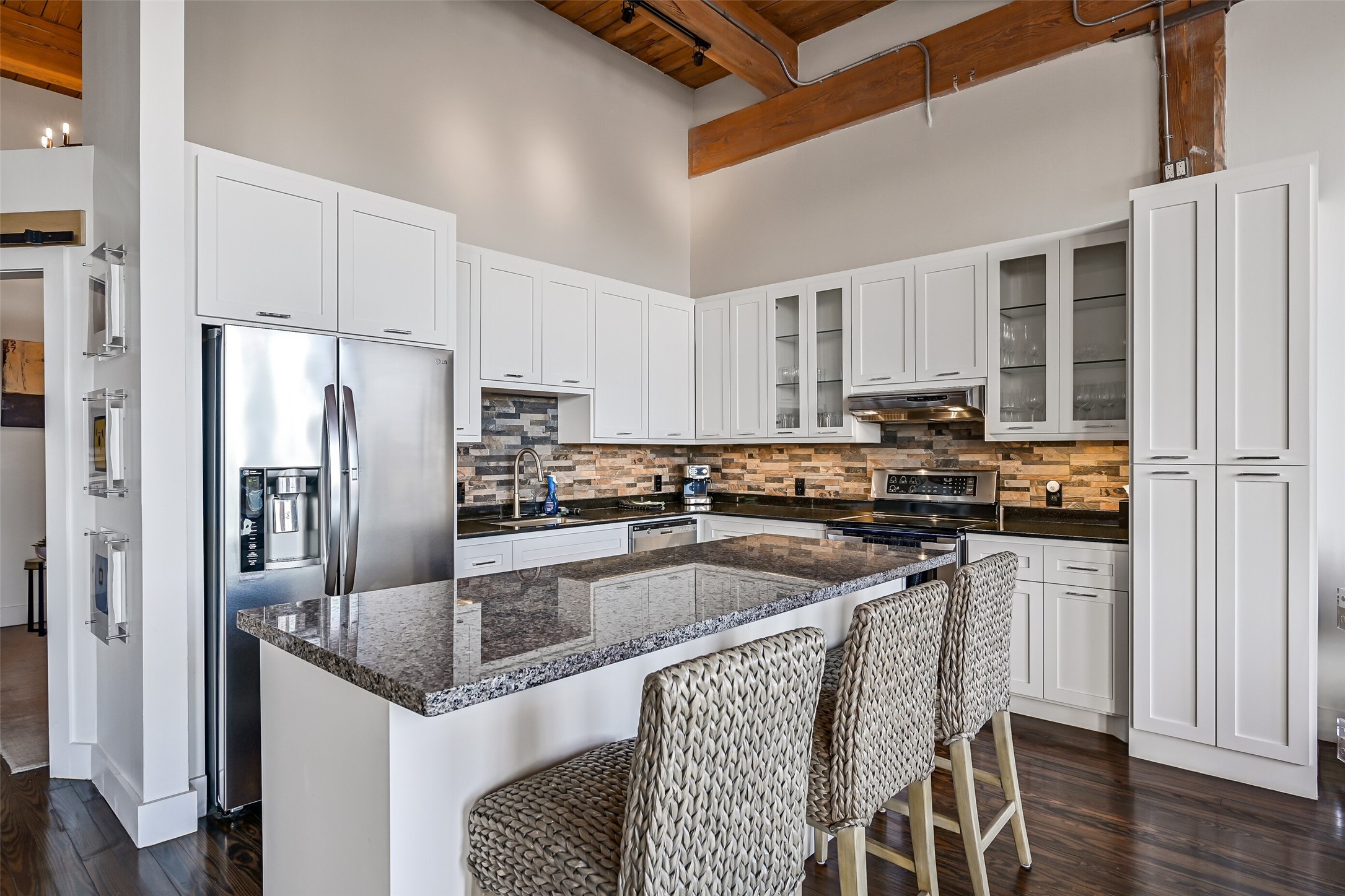 2400 Mechanic Street, #204, Galveston, TX 77550