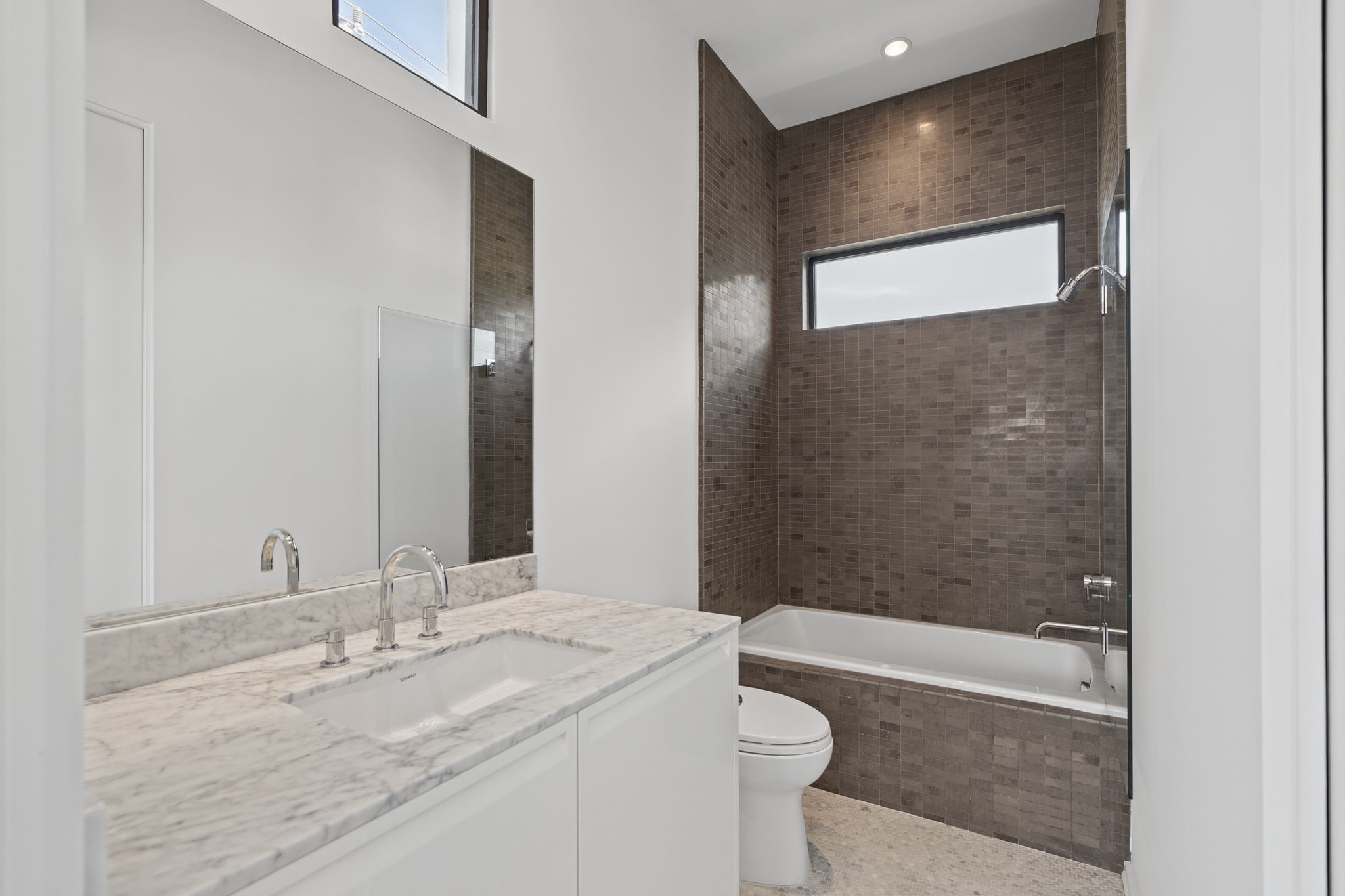 1527 Indiana Street, Houston, TX 77006