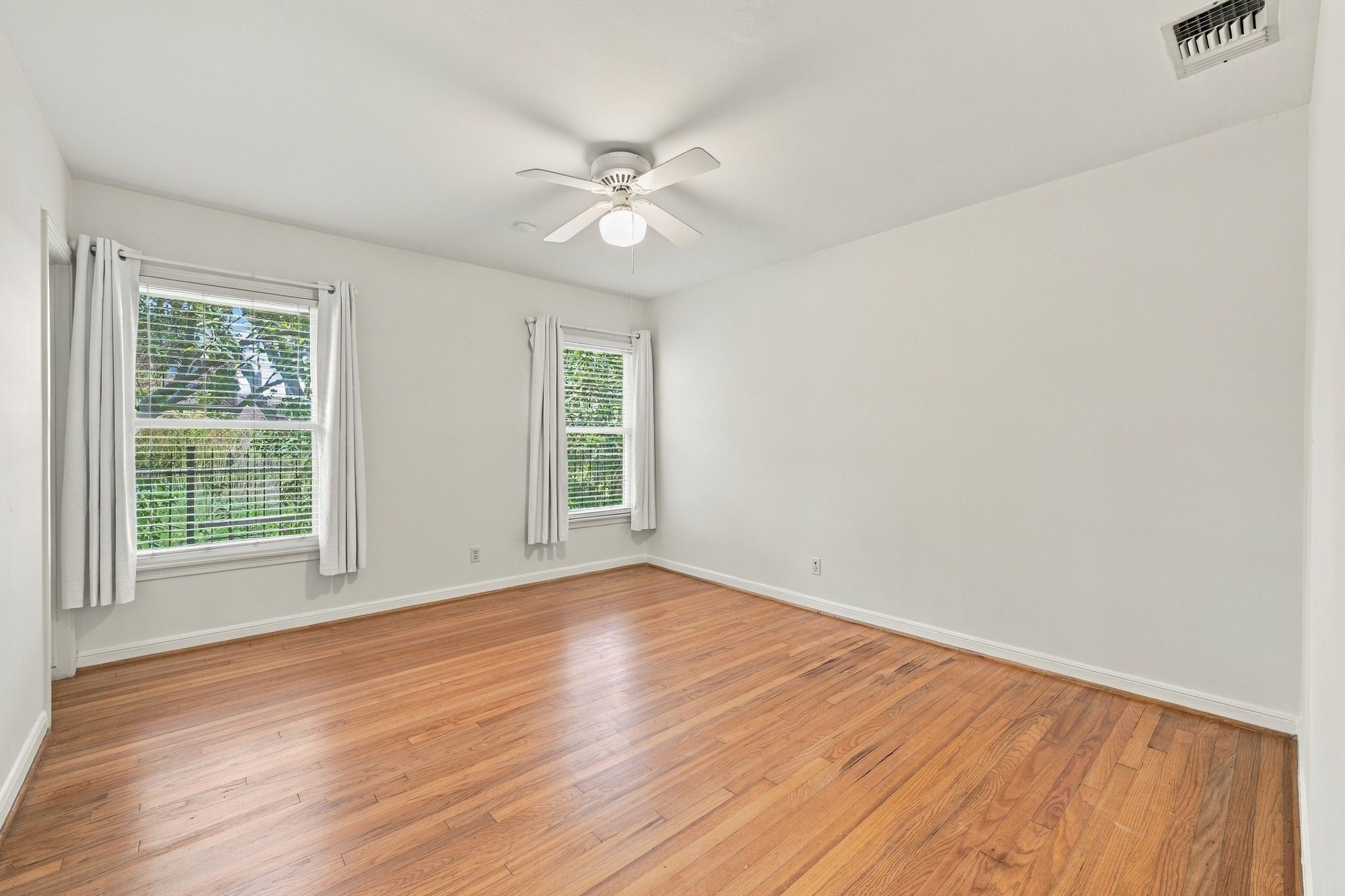 Spacious third  bedroom/guest room