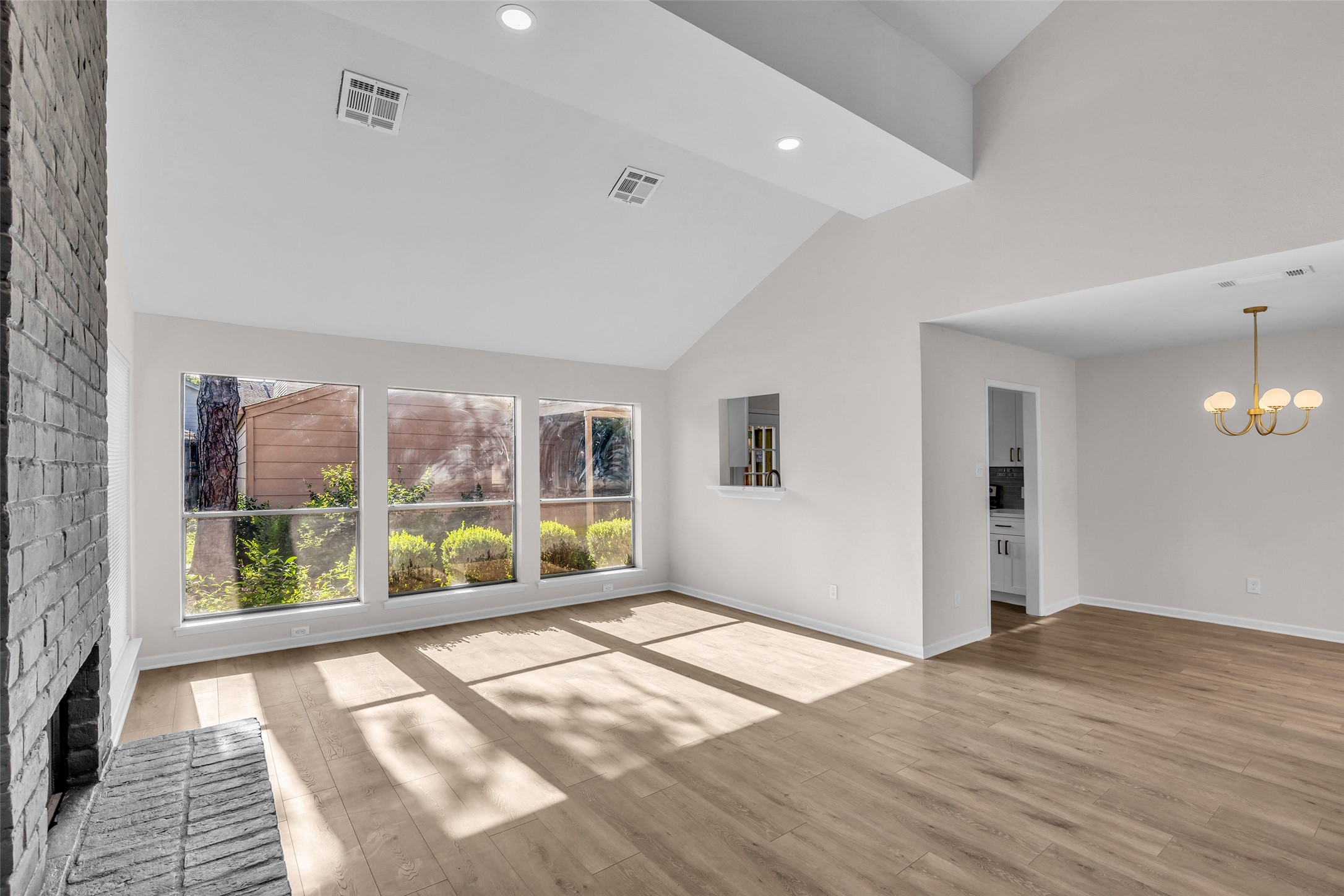1907 Trixie Lane, Houston, TX 77042