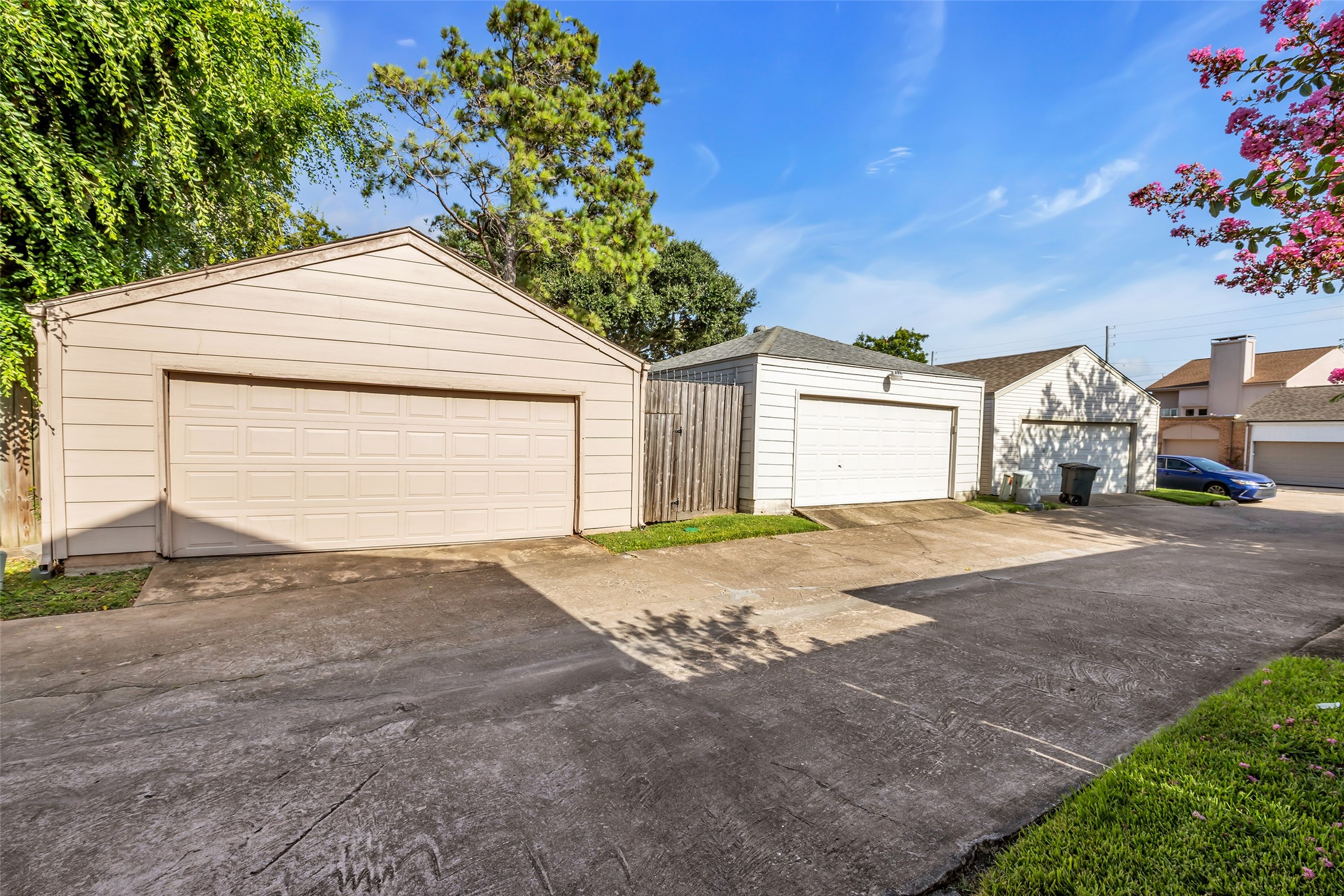 1907 Trixie Lane, Houston, TX 77042