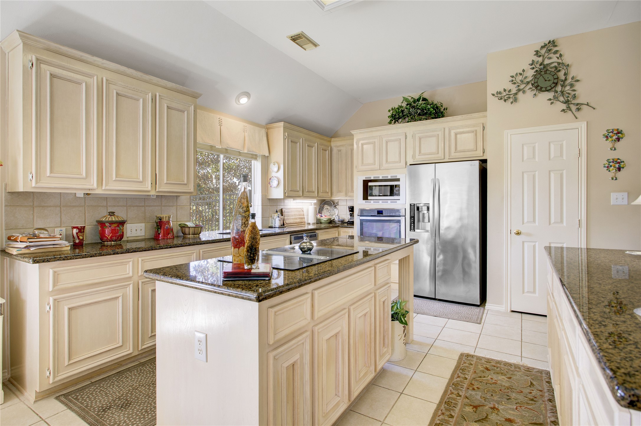 3302 Mill Hollow, Missouri City, TX 77459