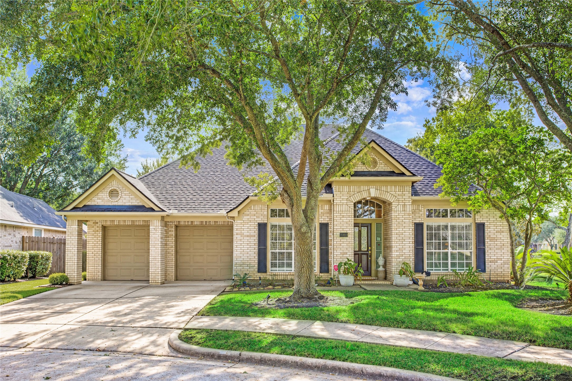 3302 Mill Hollow, Missouri City, TX 77459 3302 Mill Hollow, Missouri City, TX 77459