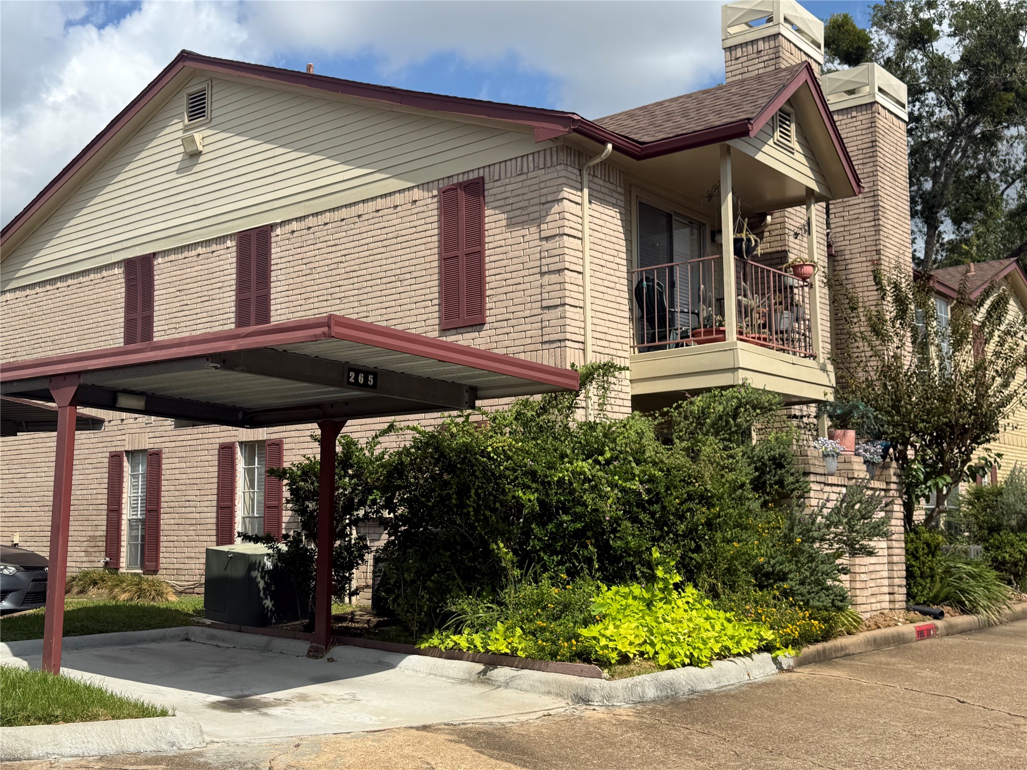 2120 El Paseo Street, #703, Houston, TX 77054