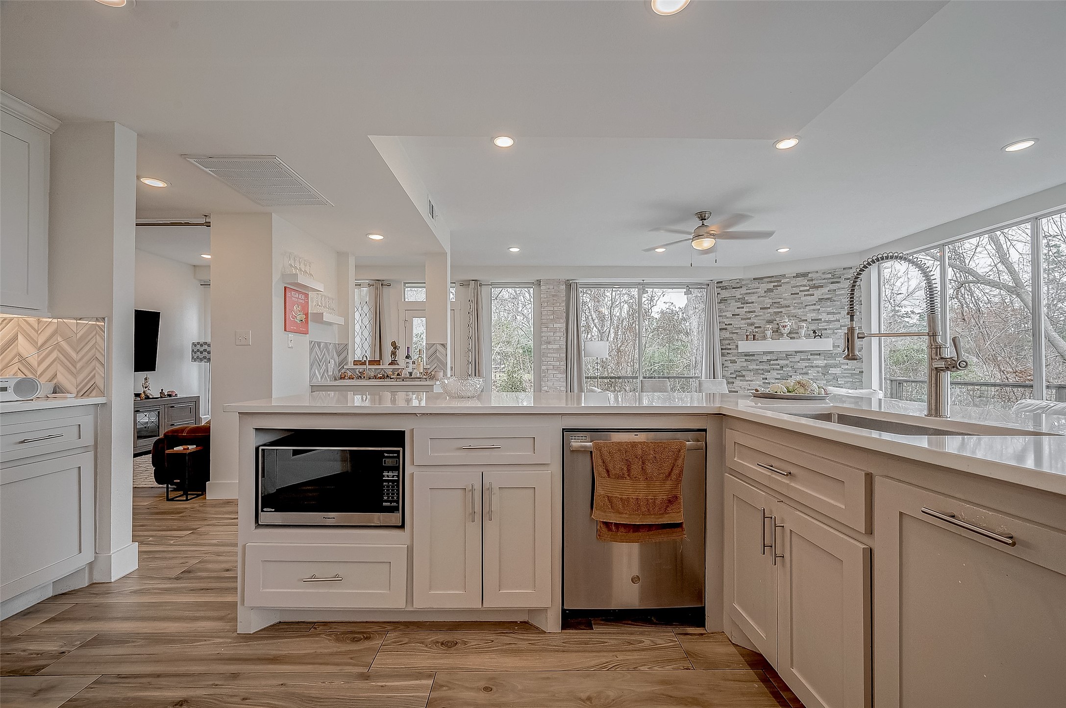 6628 Bayou Glen Road, #6628, Houston, TX 77057