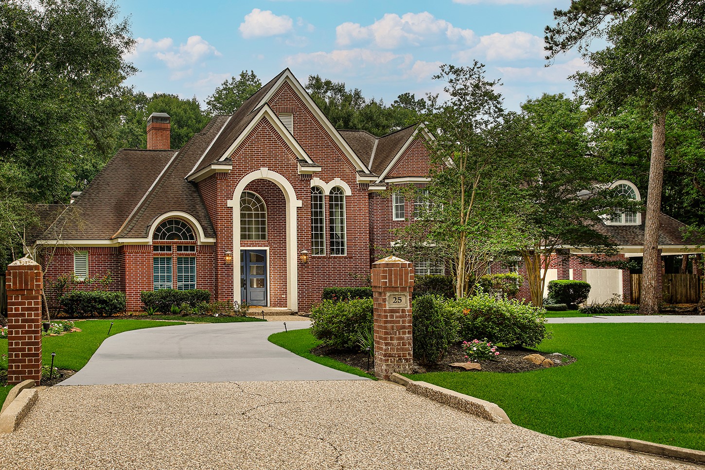 25 Red Sable Point, The Woodlands, TX 77380