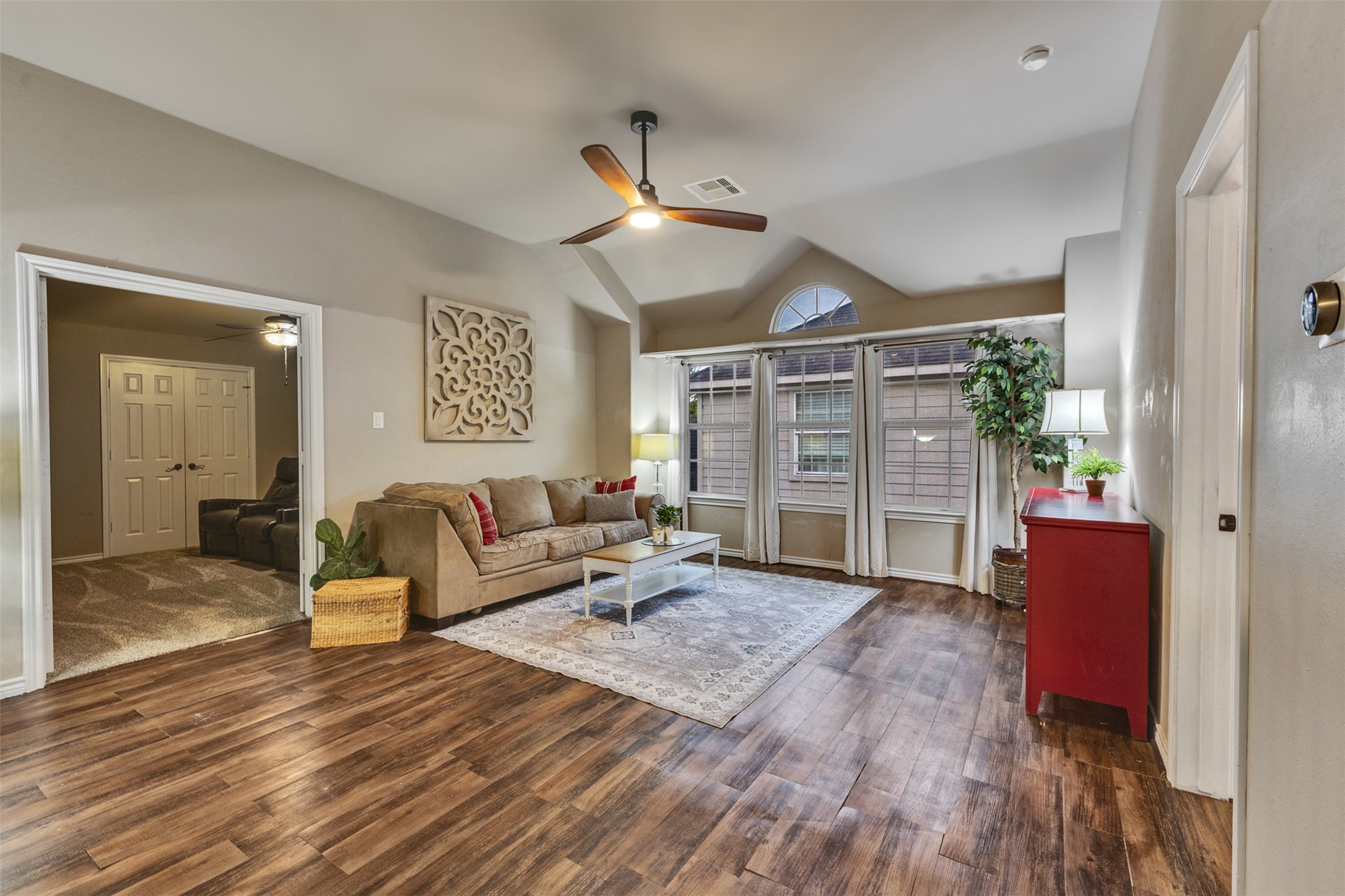 A second living space with endless possibilities! Perfect for game nights, casual gatherings, or simply relaxing.